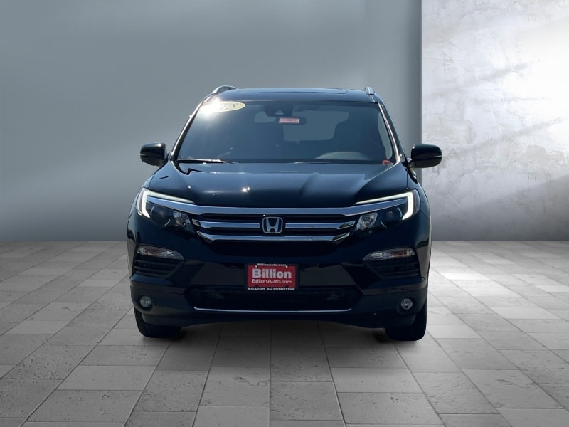 Used 2018 Honda Pilot Touring with VIN 5FNYF6H95JB029259 for sale in Iowa City, IA