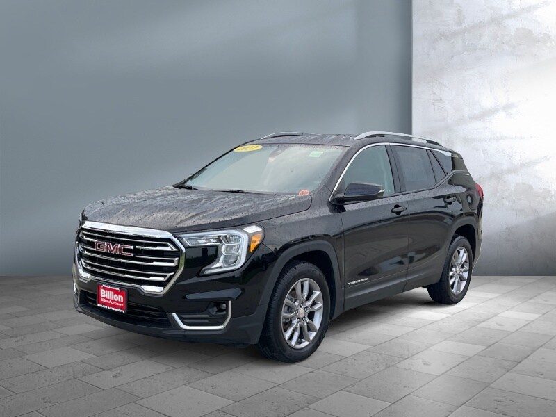 Used 2022 GMC Terrain SLT with VIN 3GKALVEV5NL155428 for sale in Iowa City, IA