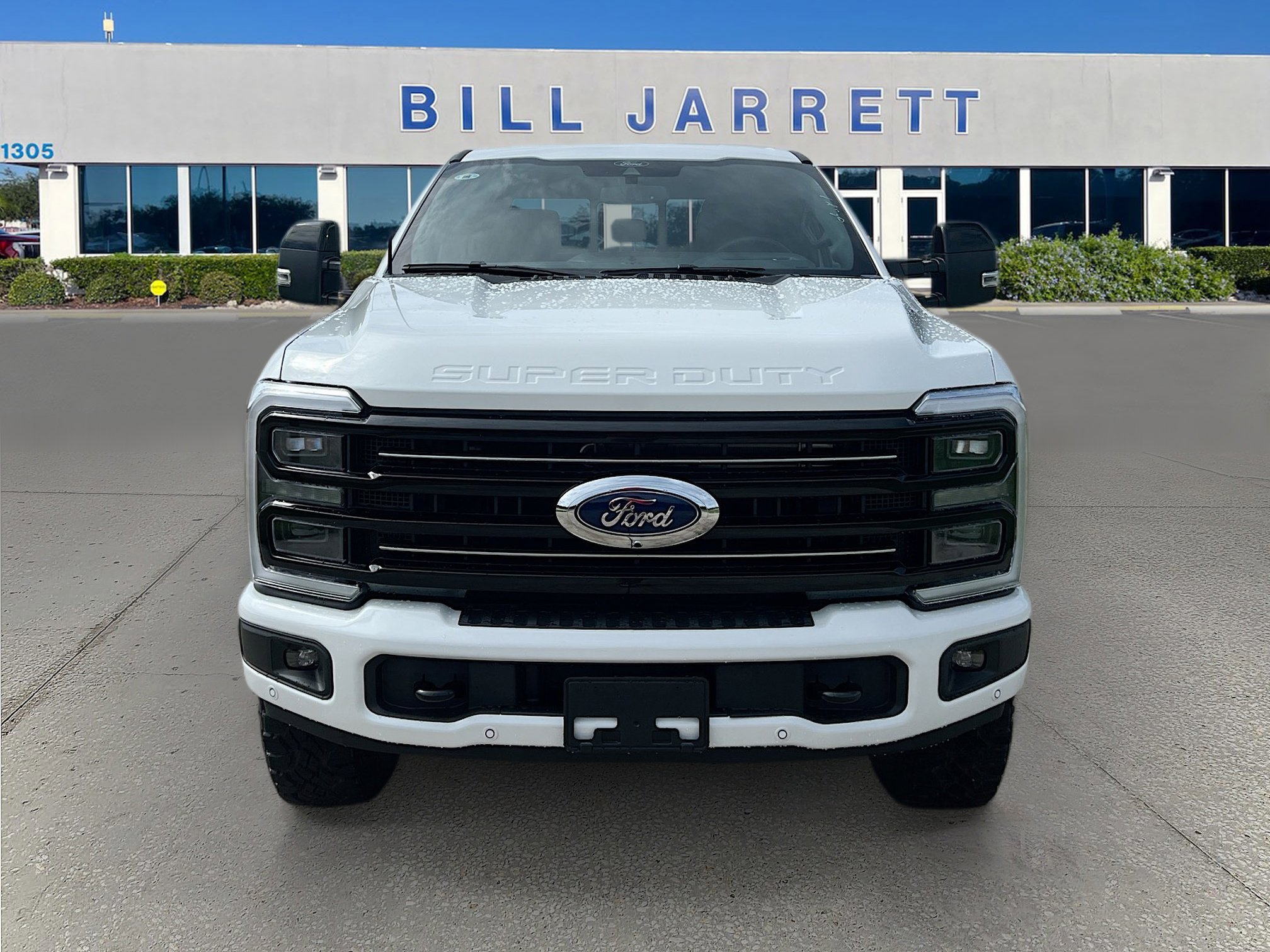 2026 Ford F-250 Platinum photo 2