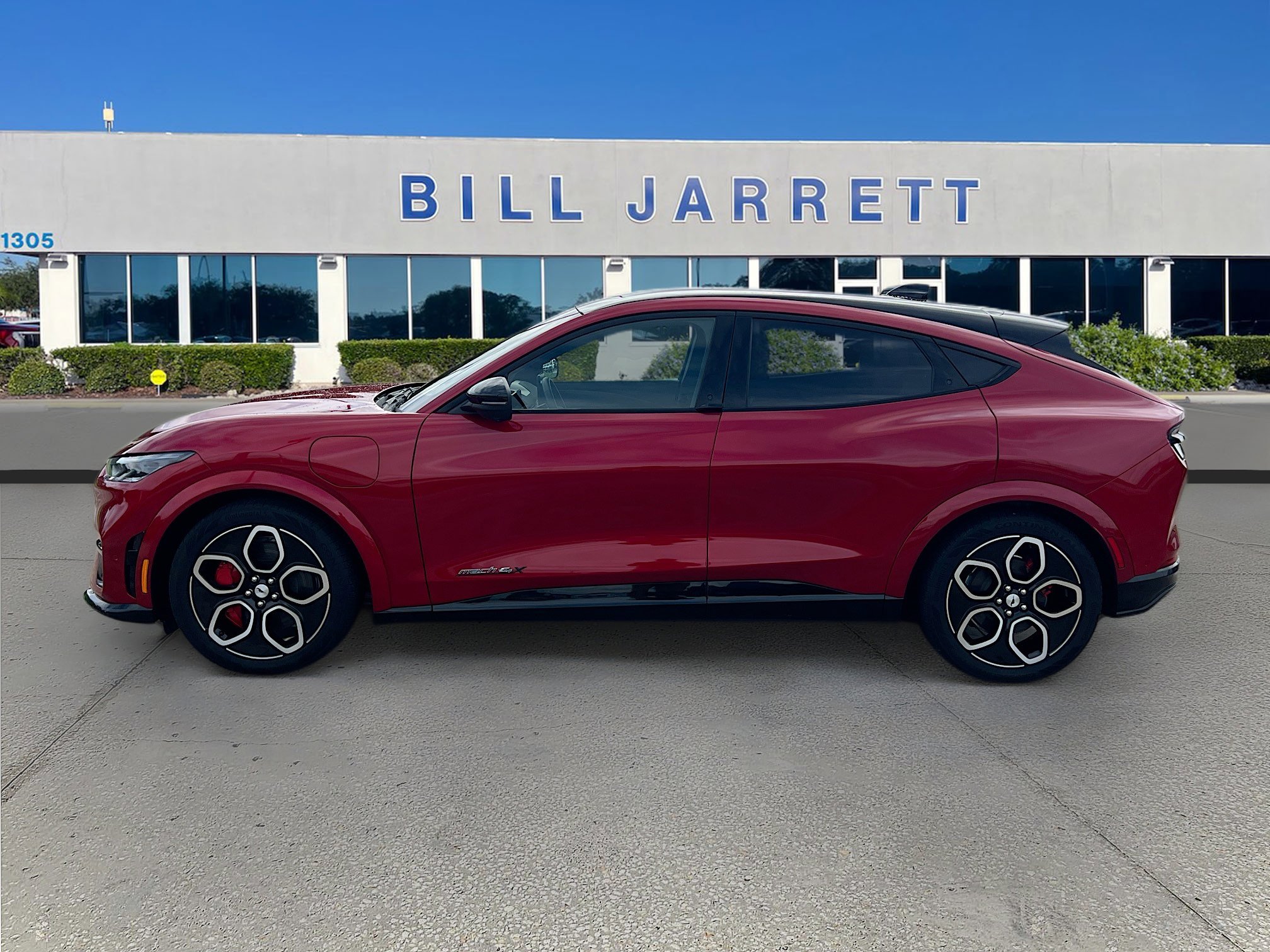 2023 Ford Mustang Mach-E GT photo 4