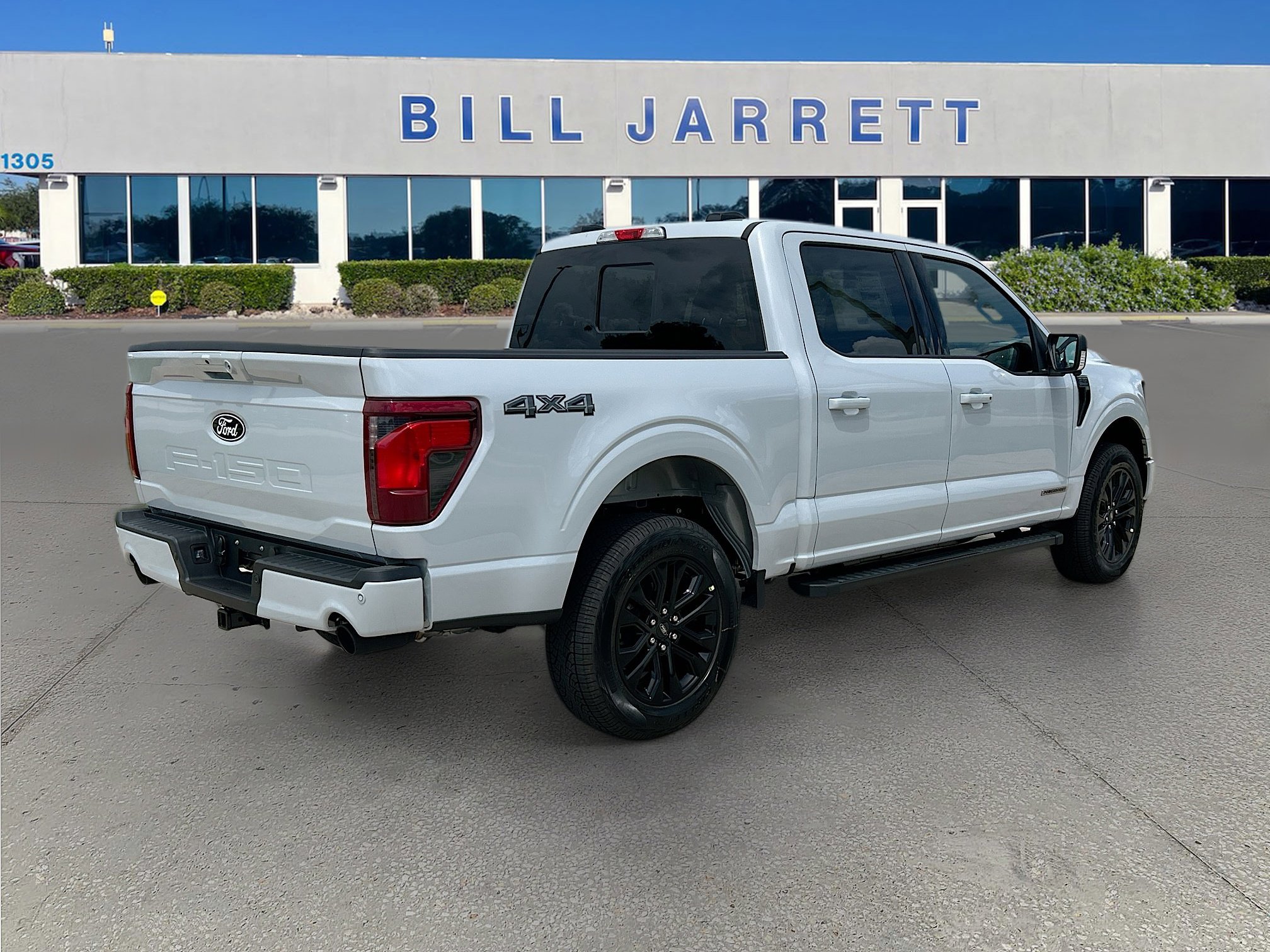 2025 Ford F-150 XLT photo 4