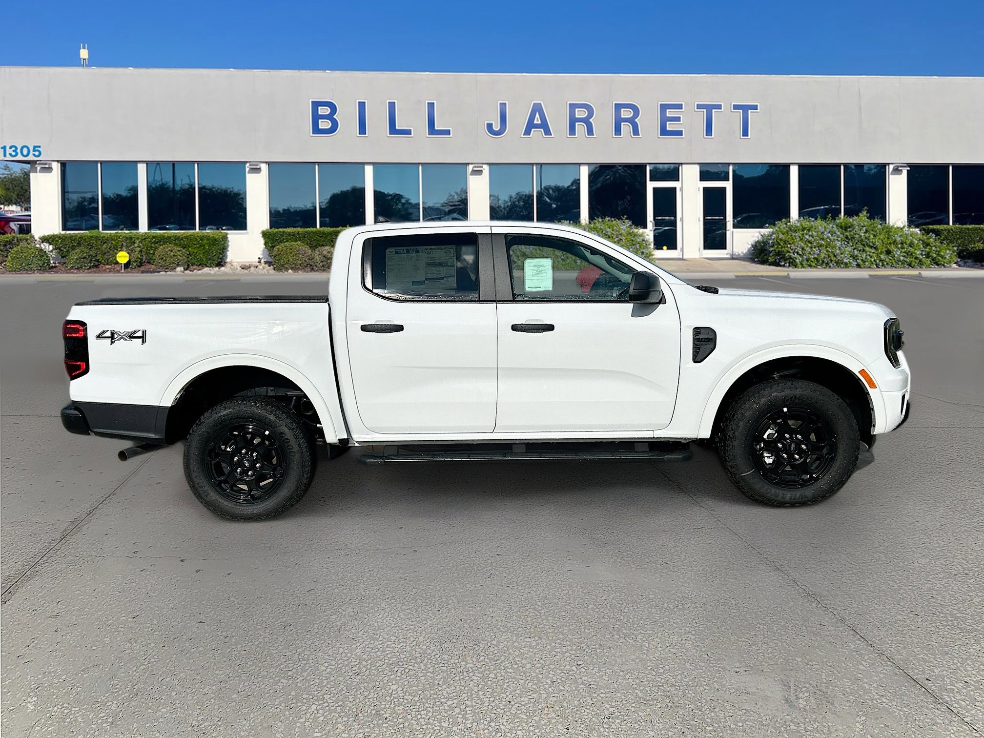2025 Ford Ranger XLT photo 3