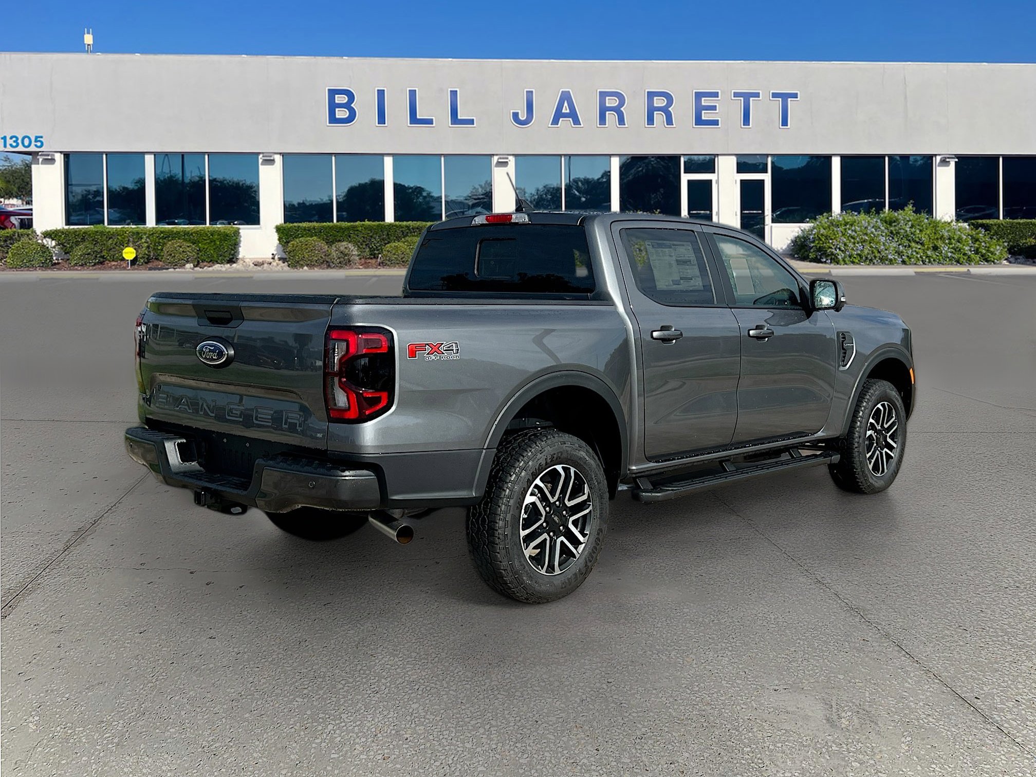 2025 Ford Ranger Lariat photo 3