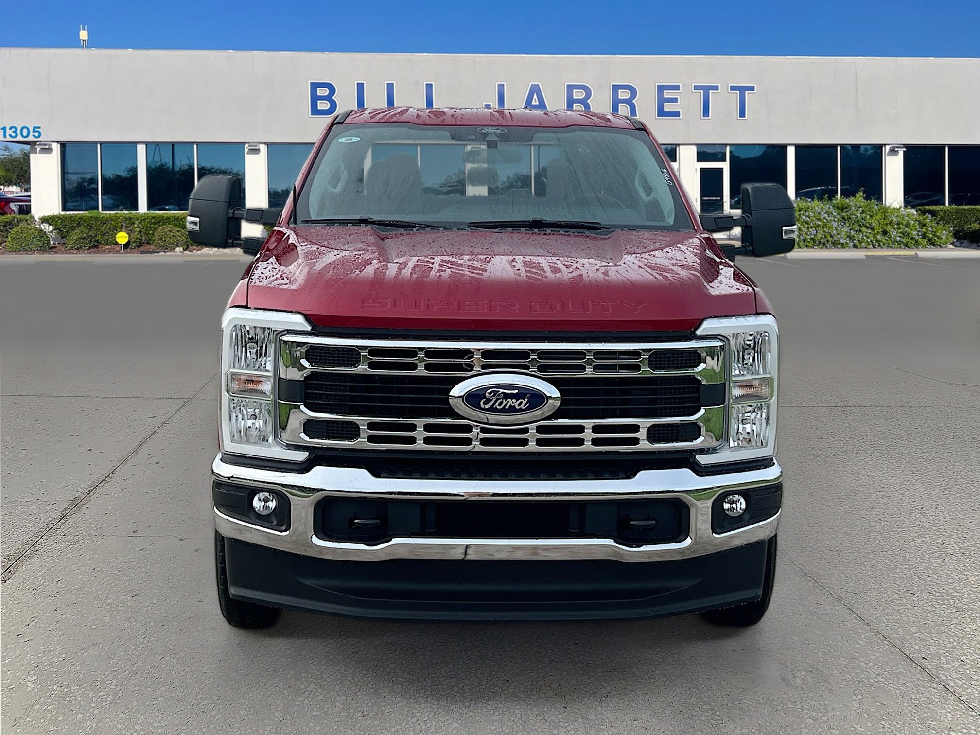 2026 Ford F-350 XLT photo 2