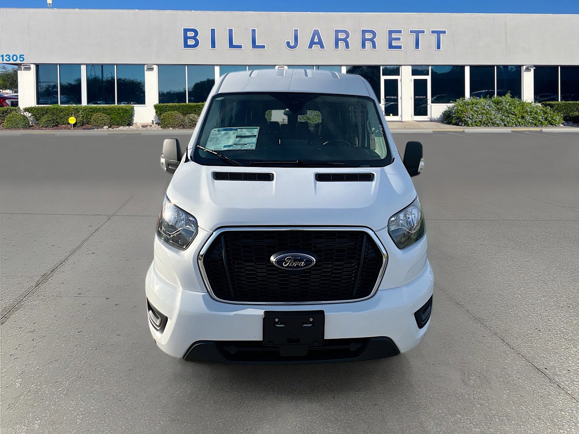 2025 Ford Transit Passenger Van XLT photo 2