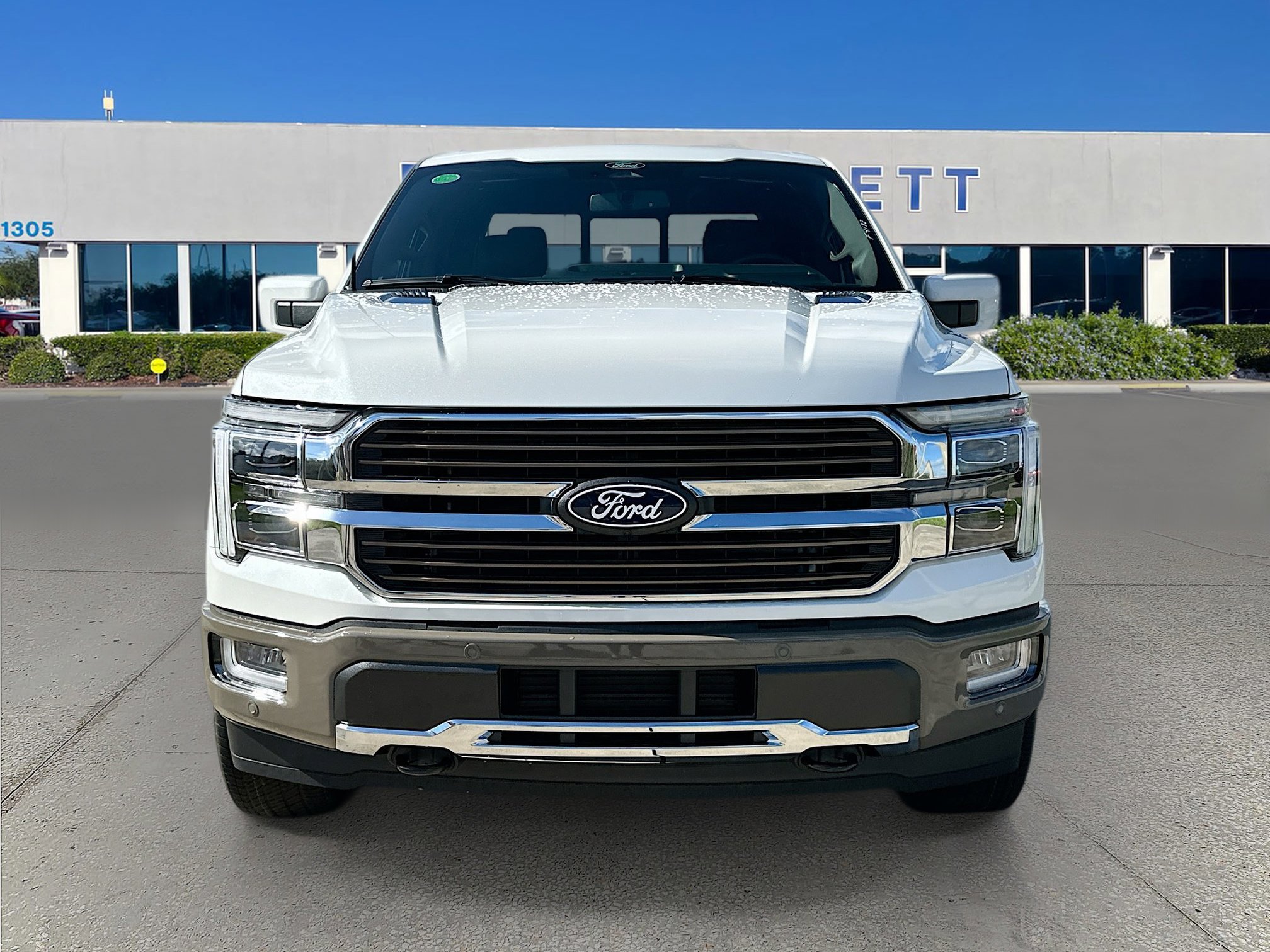 2025 Ford F-150 King Ranch photo 2