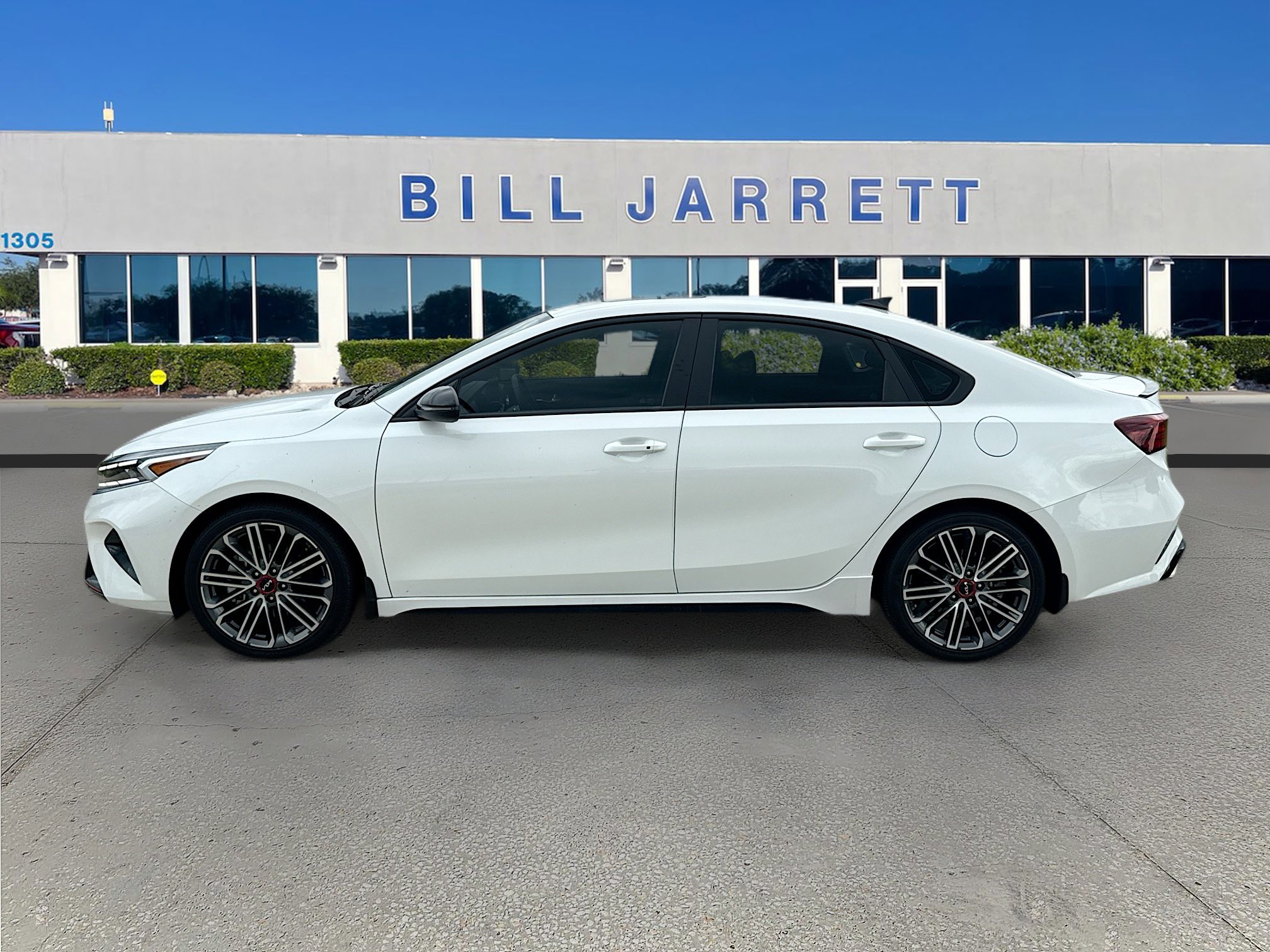 2023 Kia Forte GT photo 4