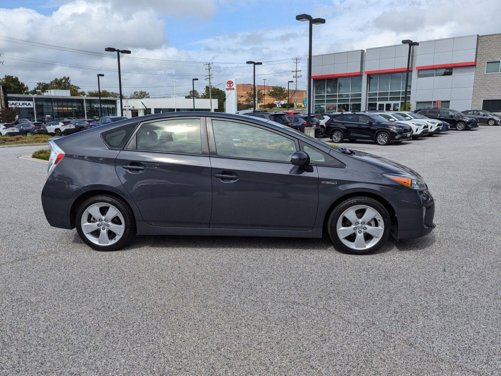 Used 2015 Toyota Prius Three with VIN JTDKN3DU6F1911008 for sale in Cockeysville, MD