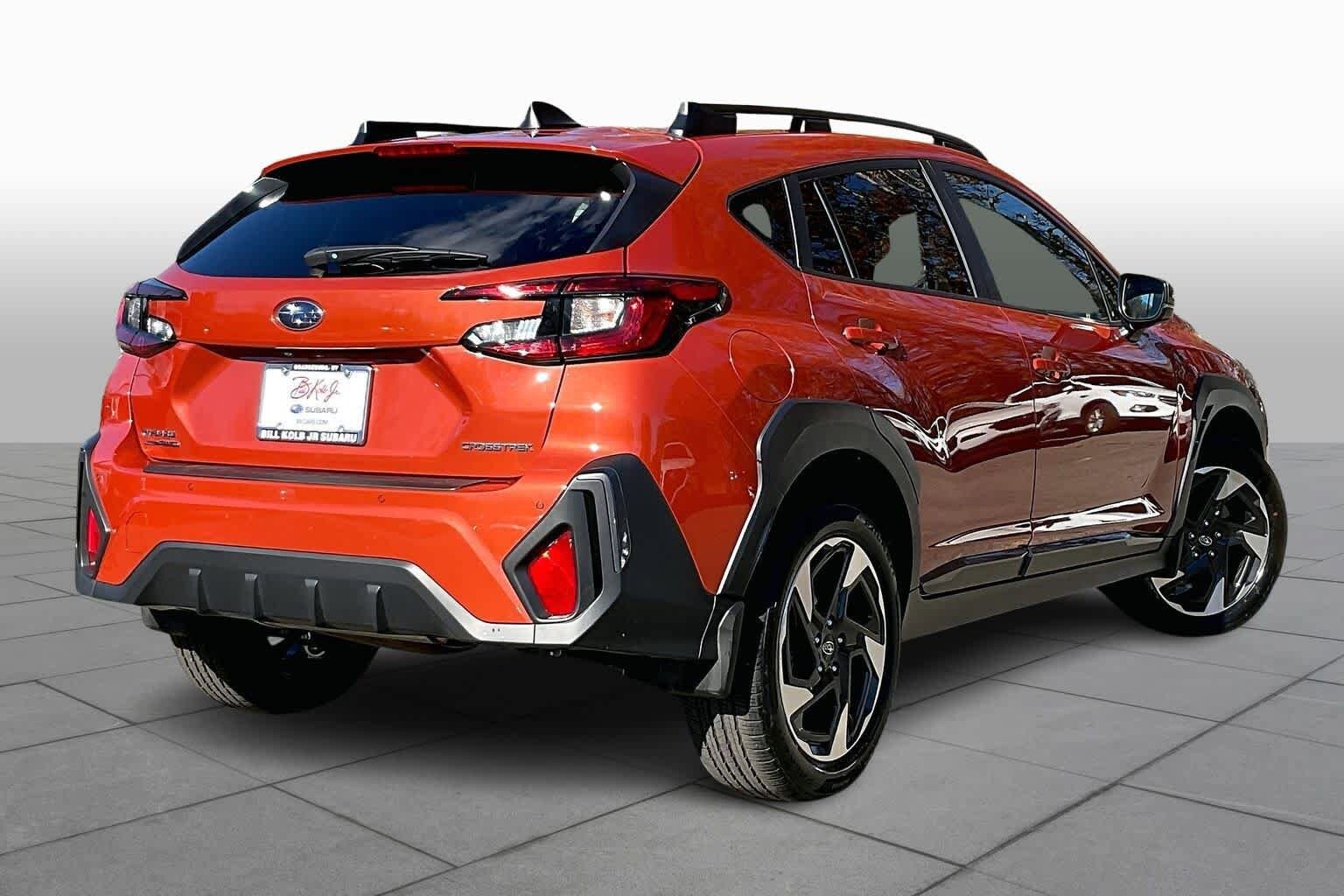2025 Subaru Crosstrek Limited photo 2