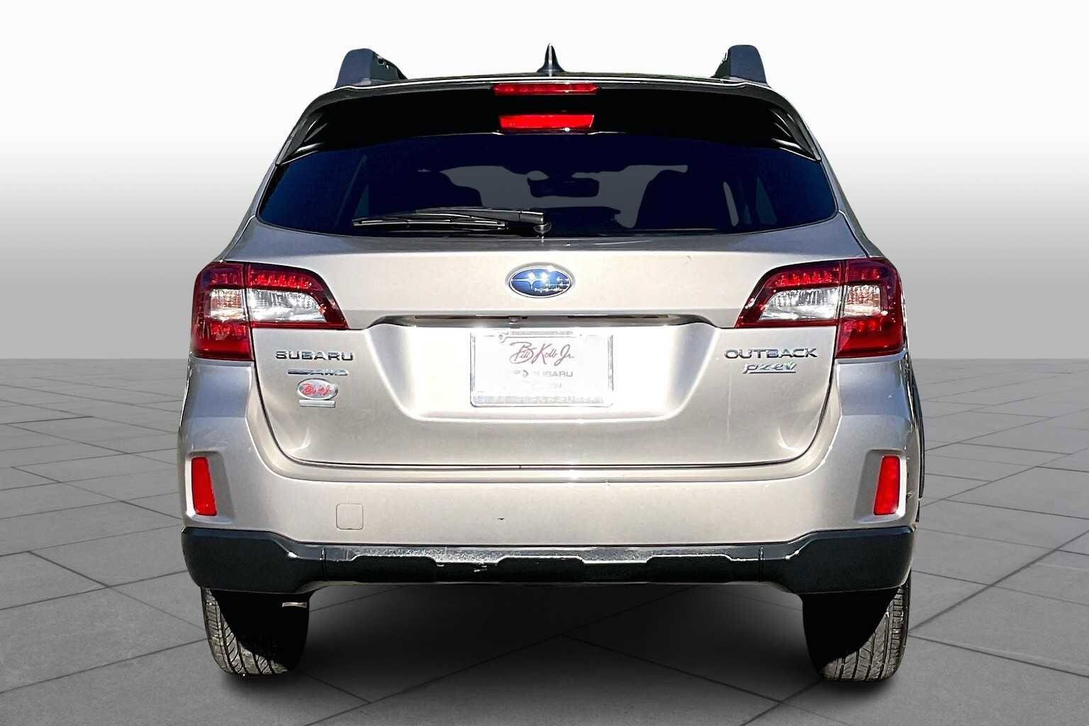 2016 Subaru Outback 2.5i Premium photo 4