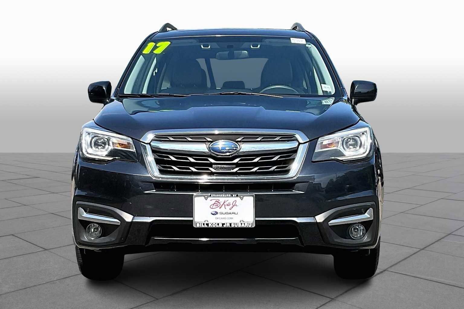 2017 Subaru Forester 2.5i Limited photo 3