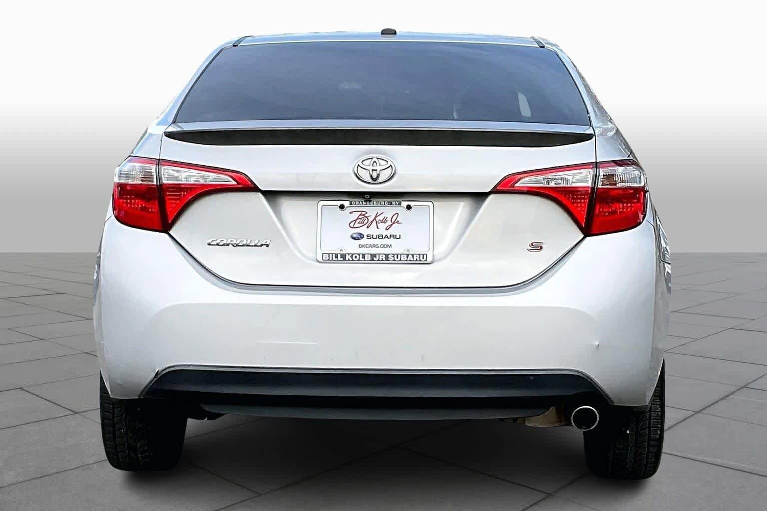 2014 Toyota Corolla Plus photo 4