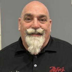 Staff member Kevin B from 333b6d916858