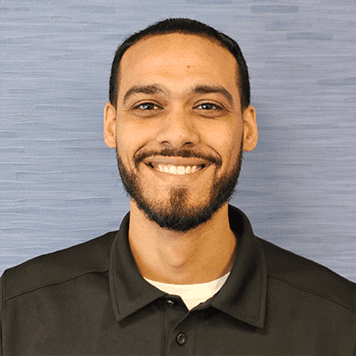 Staff member Steve G from 333b6d916858