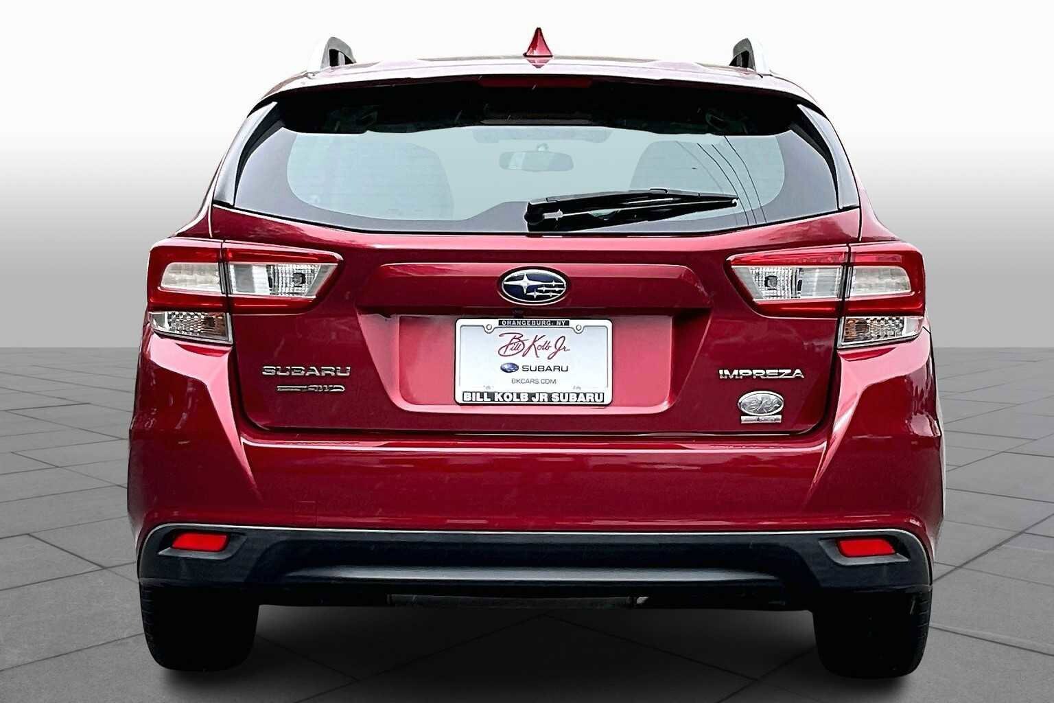 2018 Subaru Impreza 2.0i Premium photo 4