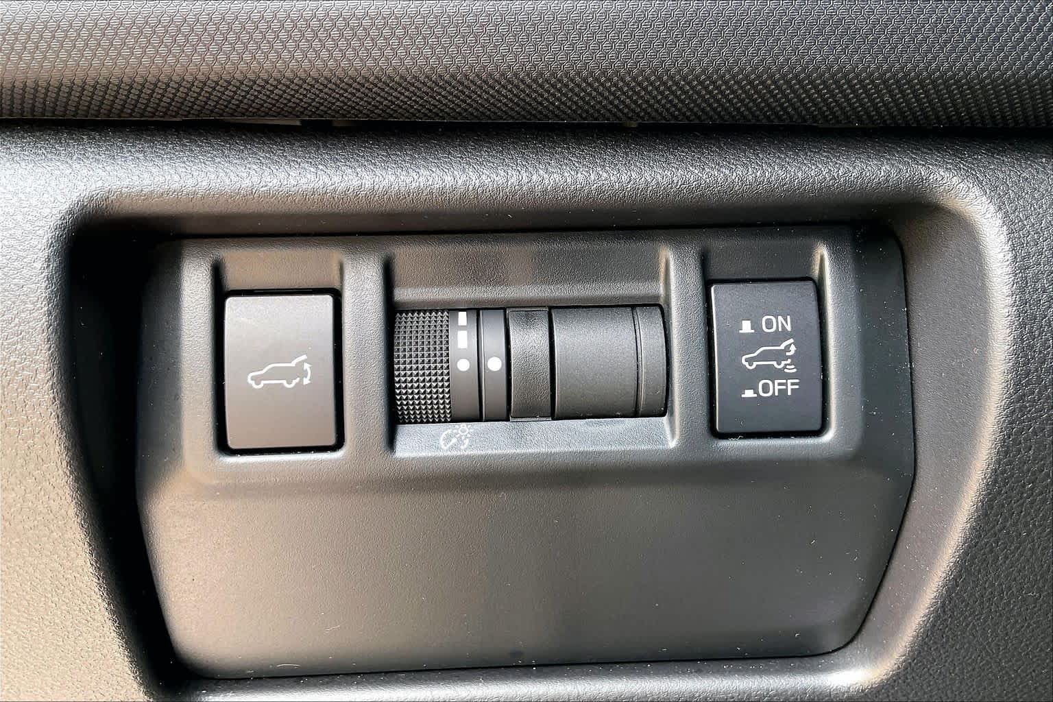 2026 Subaru Forester Premium - Photo 29