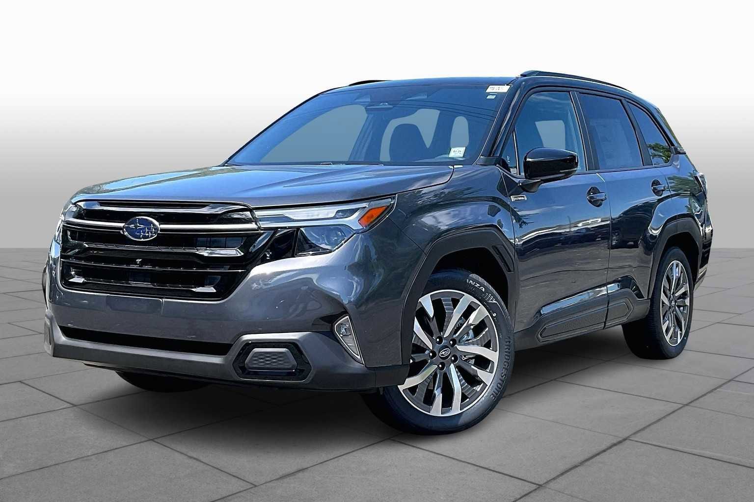 2025 Subaru Forester Touring's photo