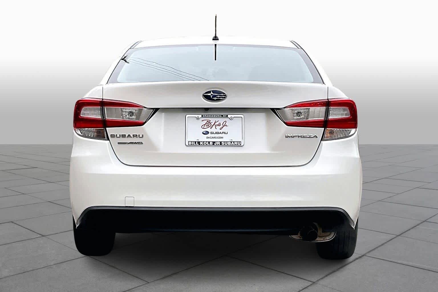 2023 Subaru Impreza Base photo 4