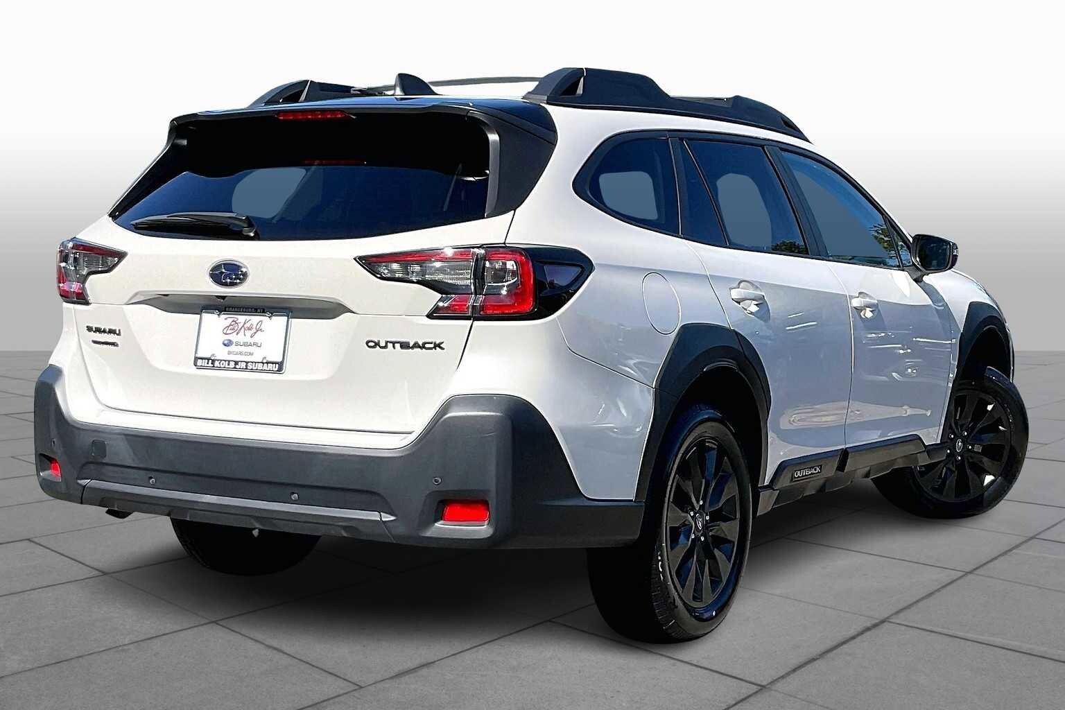 2023 Subaru Outback Onyx Edition photo 2