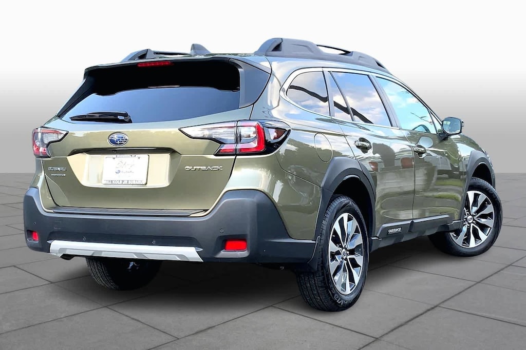 Used 2023 Subaru Outback Limited Limited CVT