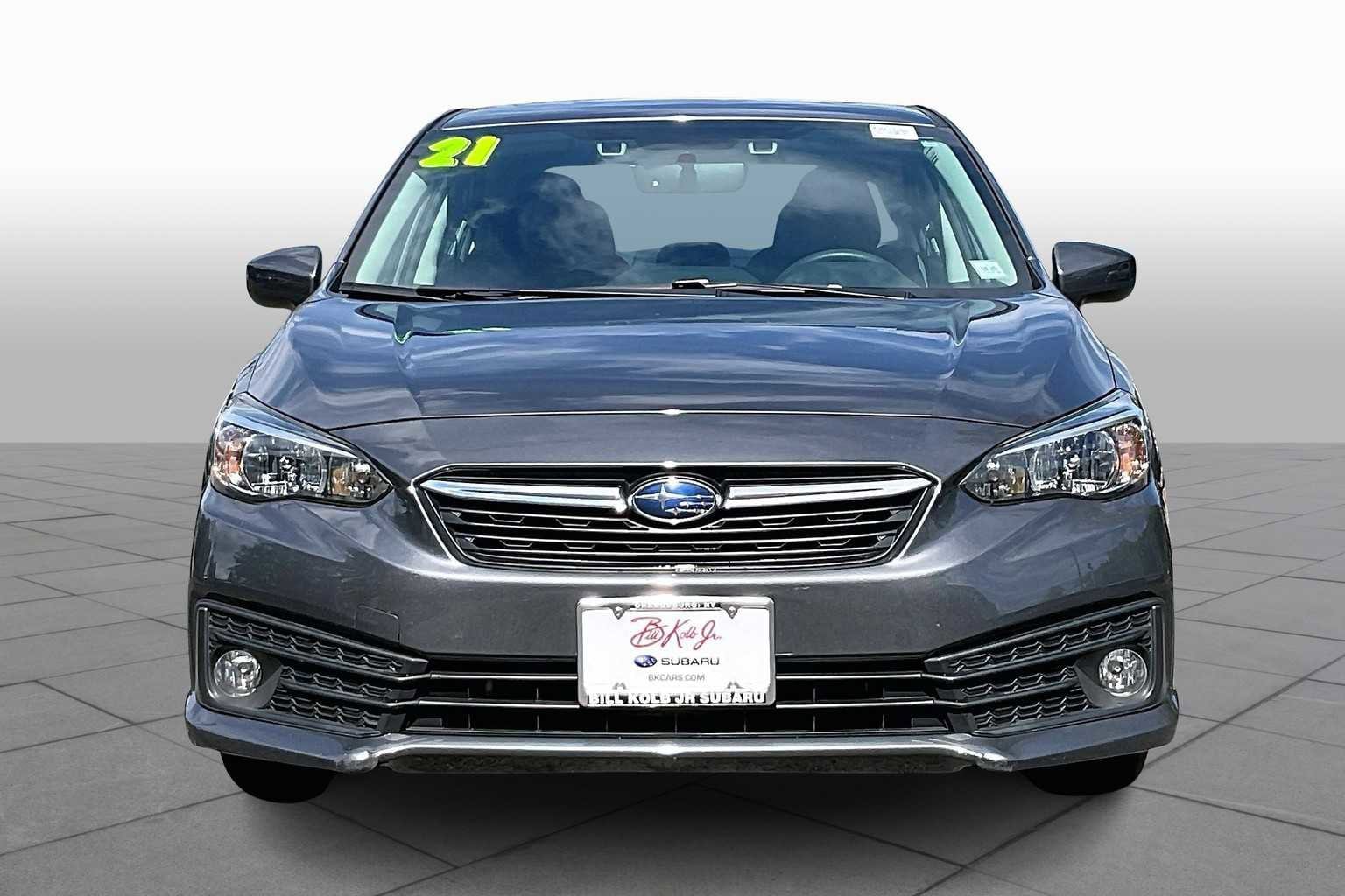 2021 Subaru Impreza Premium photo 3