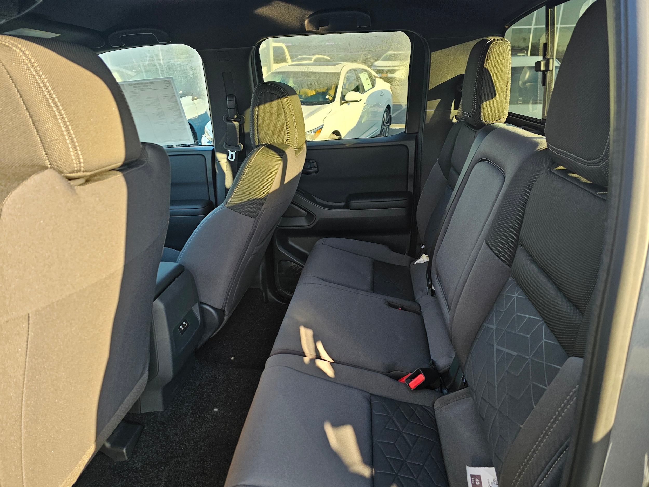 2026 Nissan Frontier SV - Photo 20