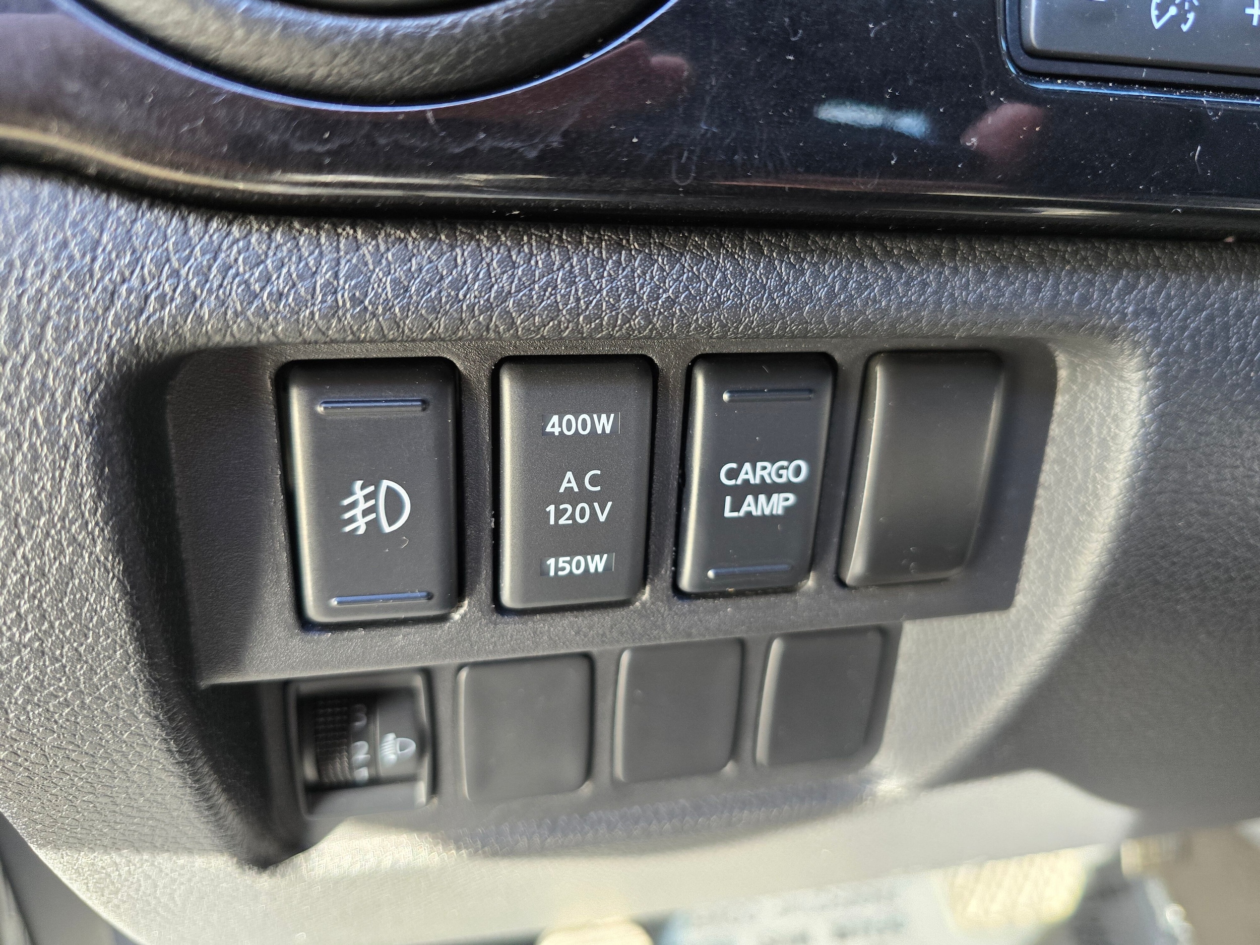 2019 Nissan Titan XD SV - Photo 28