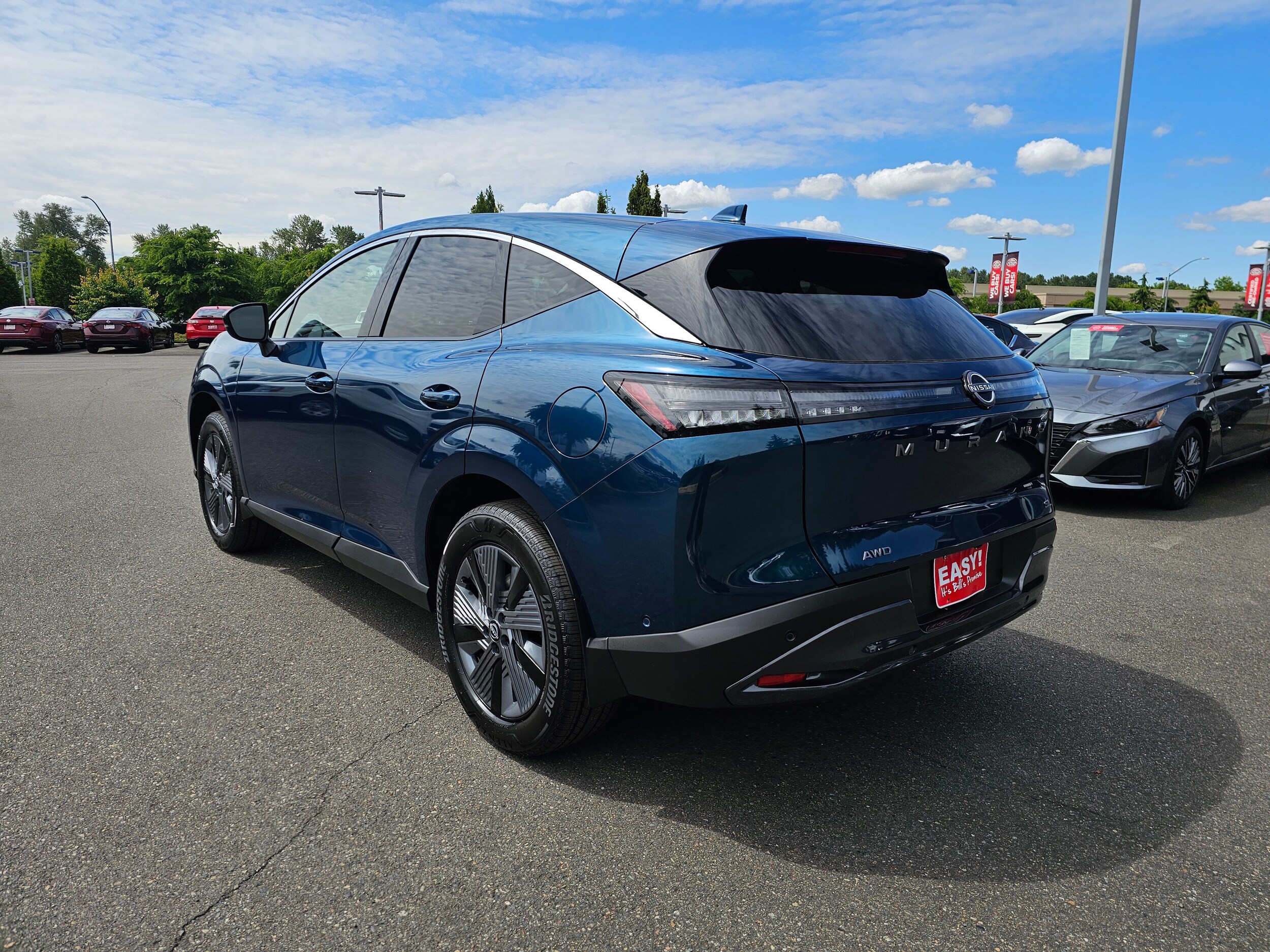 2025 Nissan Murano SL photo 3