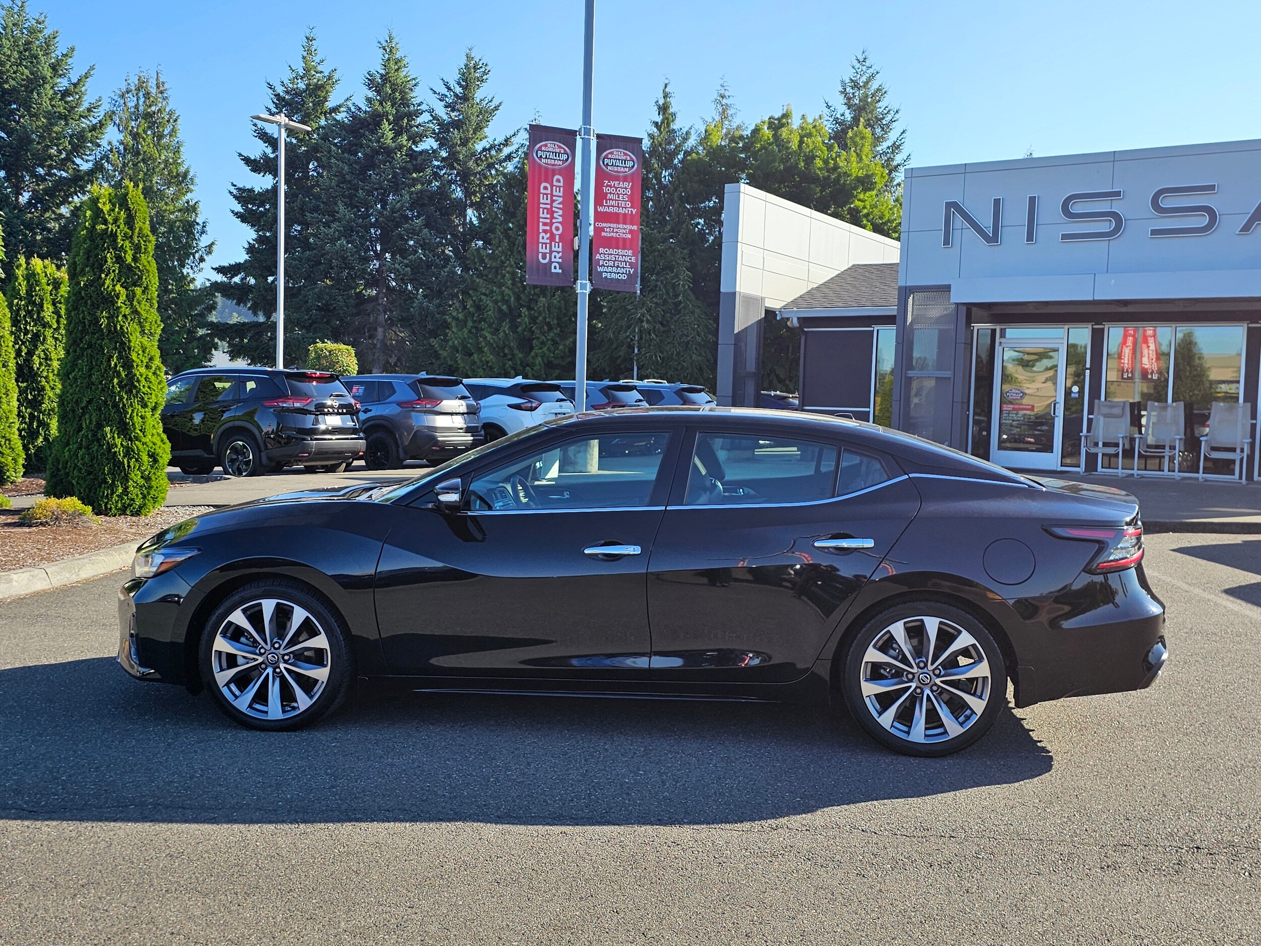 2021 Nissan Maxima Platinum photo 2