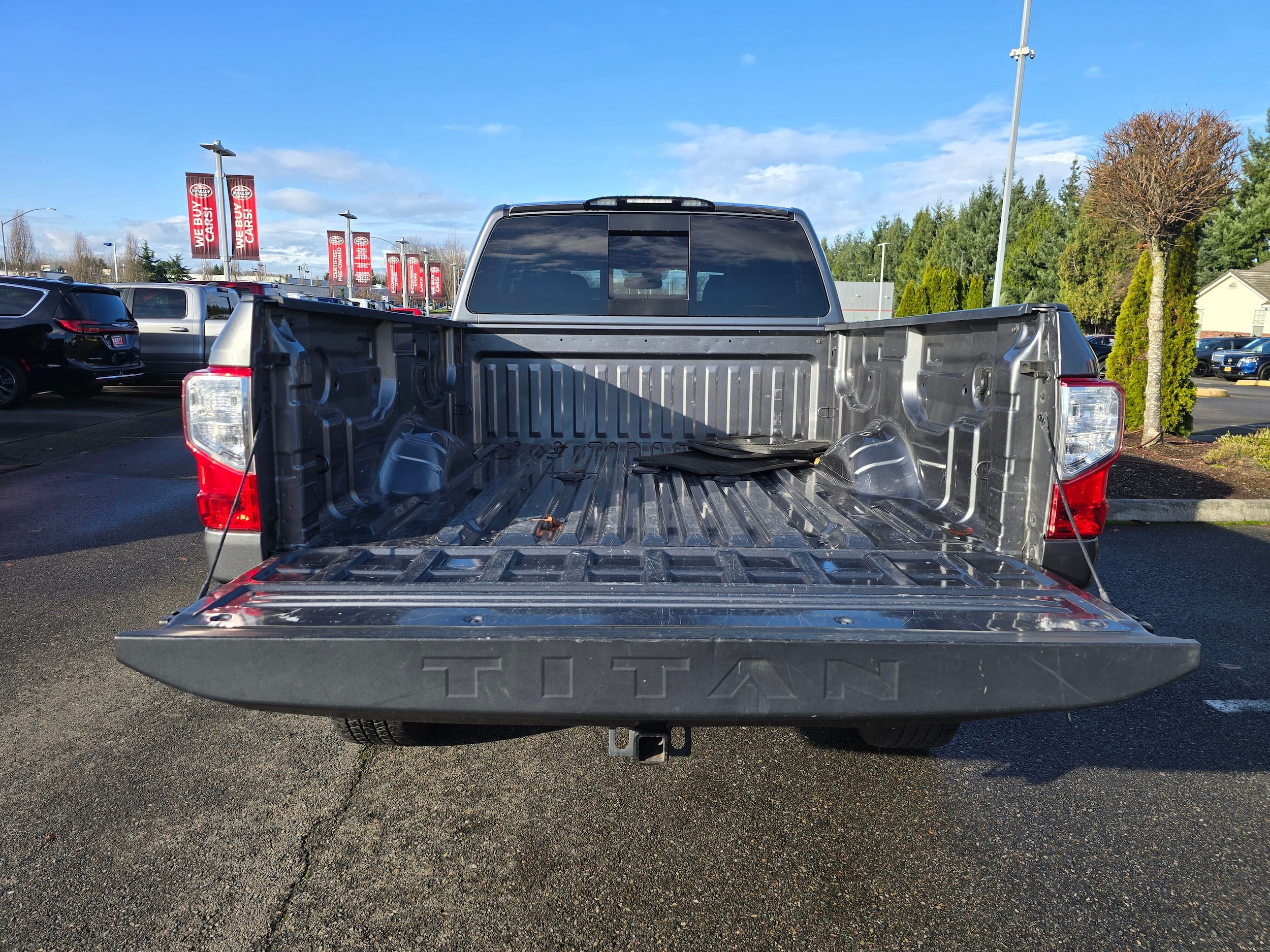 2019 Nissan Titan XD SV - Photo 15