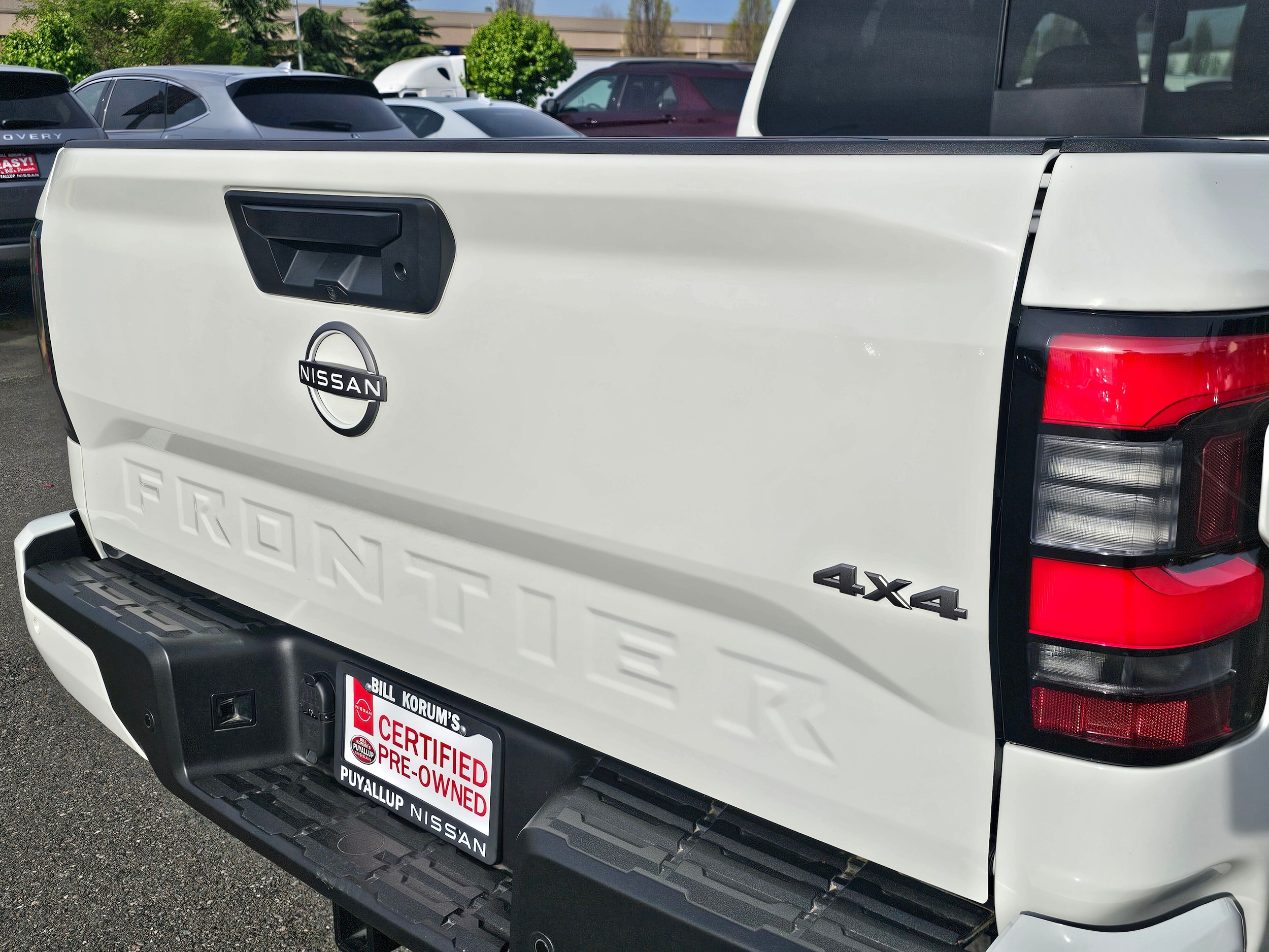 2025 Nissan Frontier SV - Photo 17