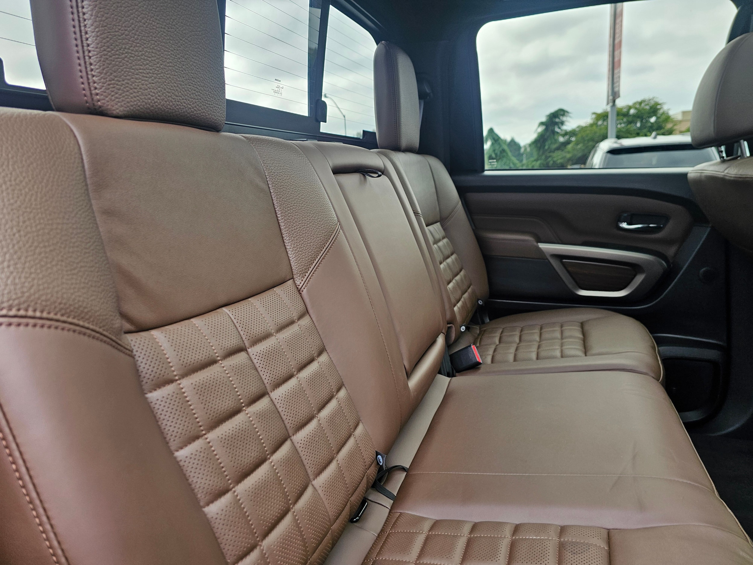 2024 Nissan Titan Platinum Reserve - Photo 17