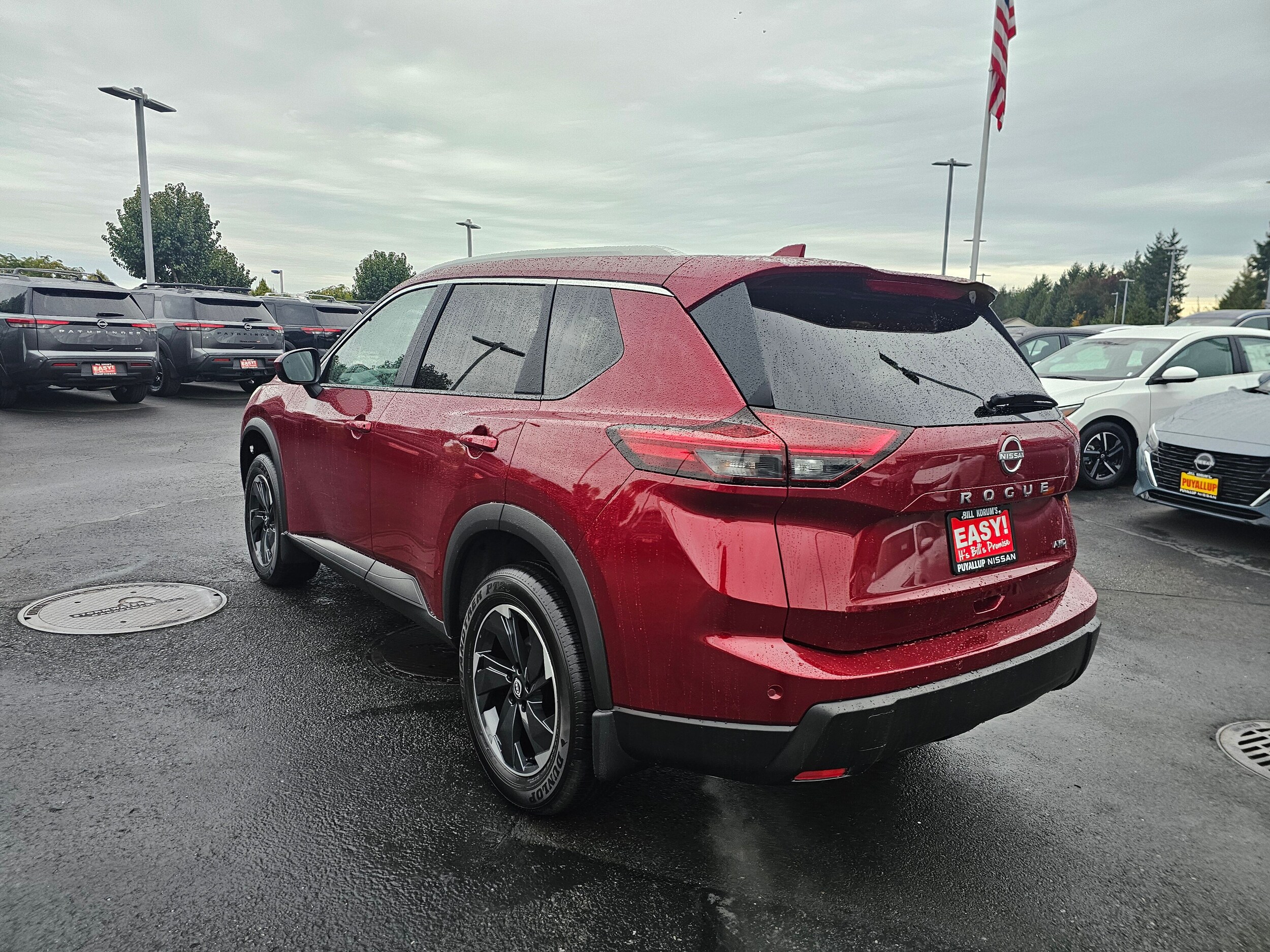 2026 Nissan Rogue SV photo 3