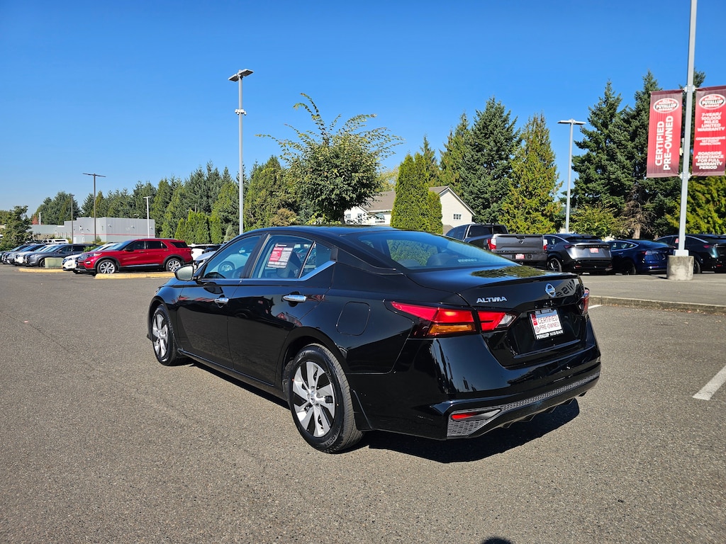 Used 2022 Nissan Altima 2.5 S Sedan