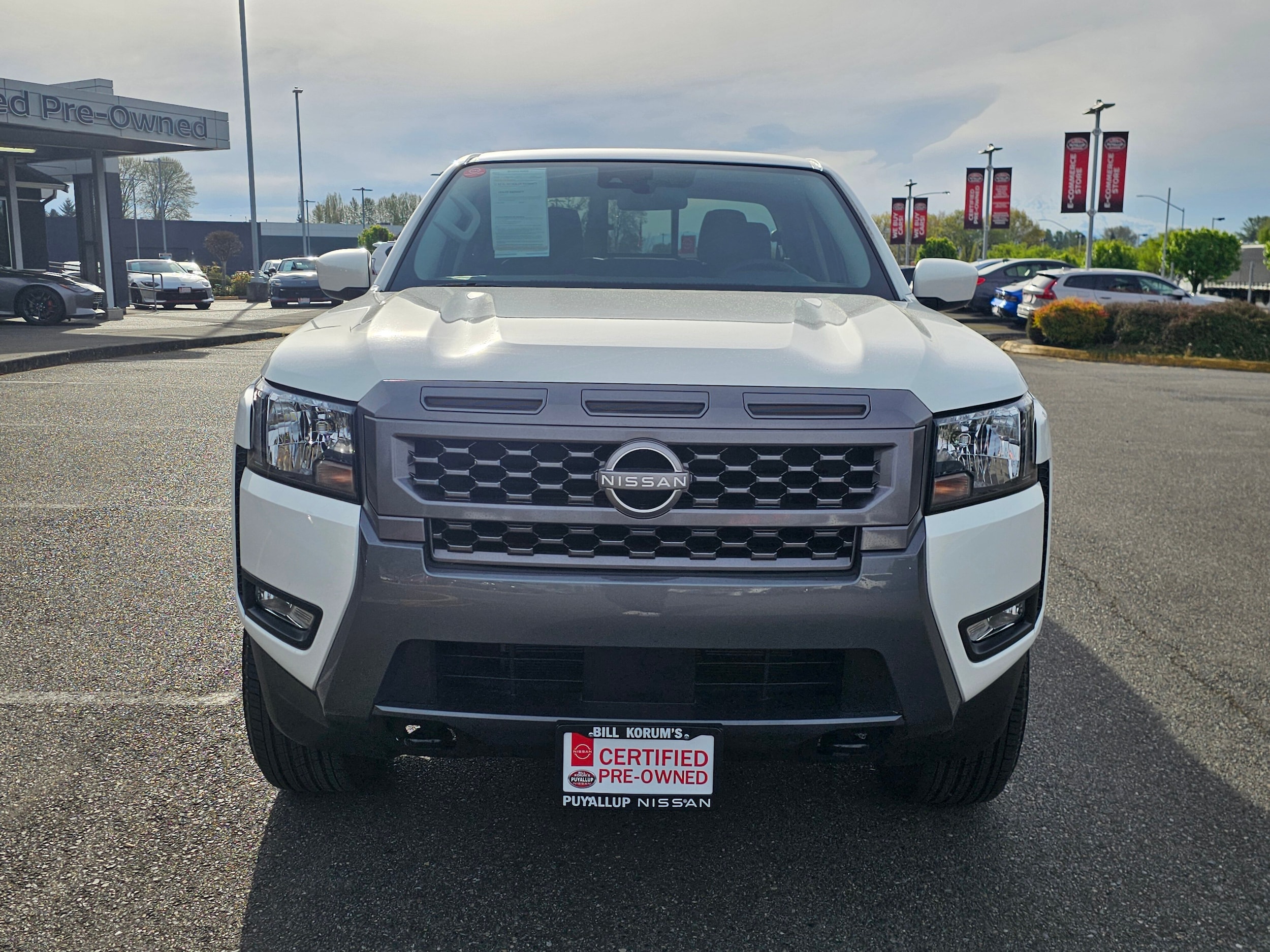 2025 Nissan Frontier SV - Photo 8