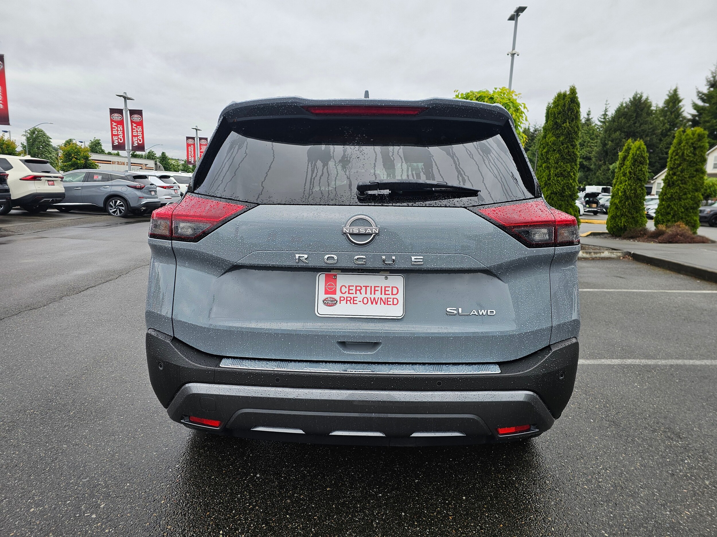 2023 Nissan Rogue SL photo 3