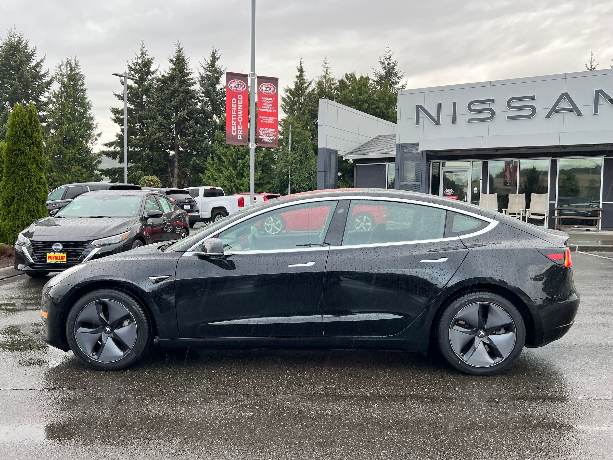 Used 2019 Tesla Model 3 Base with VIN 5YJ3E1EA0KF305038 for sale in Puyallup, WA