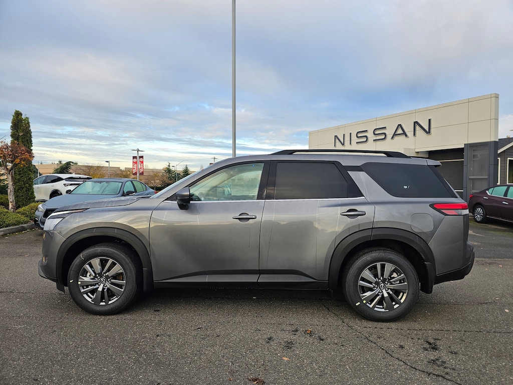 New 2025 Nissan Pathfinder SV SUV
