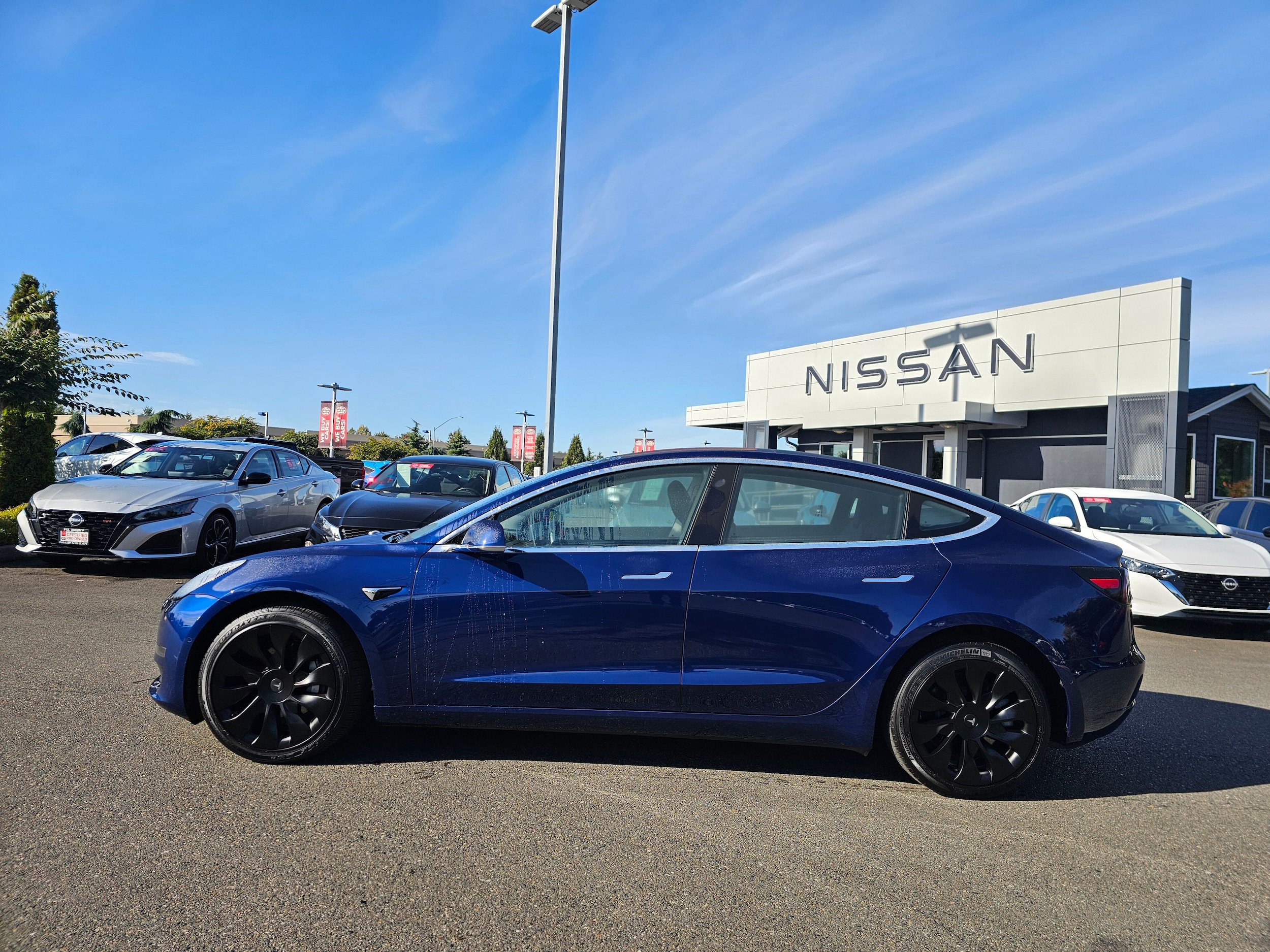 Used 2018 Tesla Model 3 Long Range Dual Motor with VIN 5YJ3E1EB4JF093672 for sale in Puyallup, WA