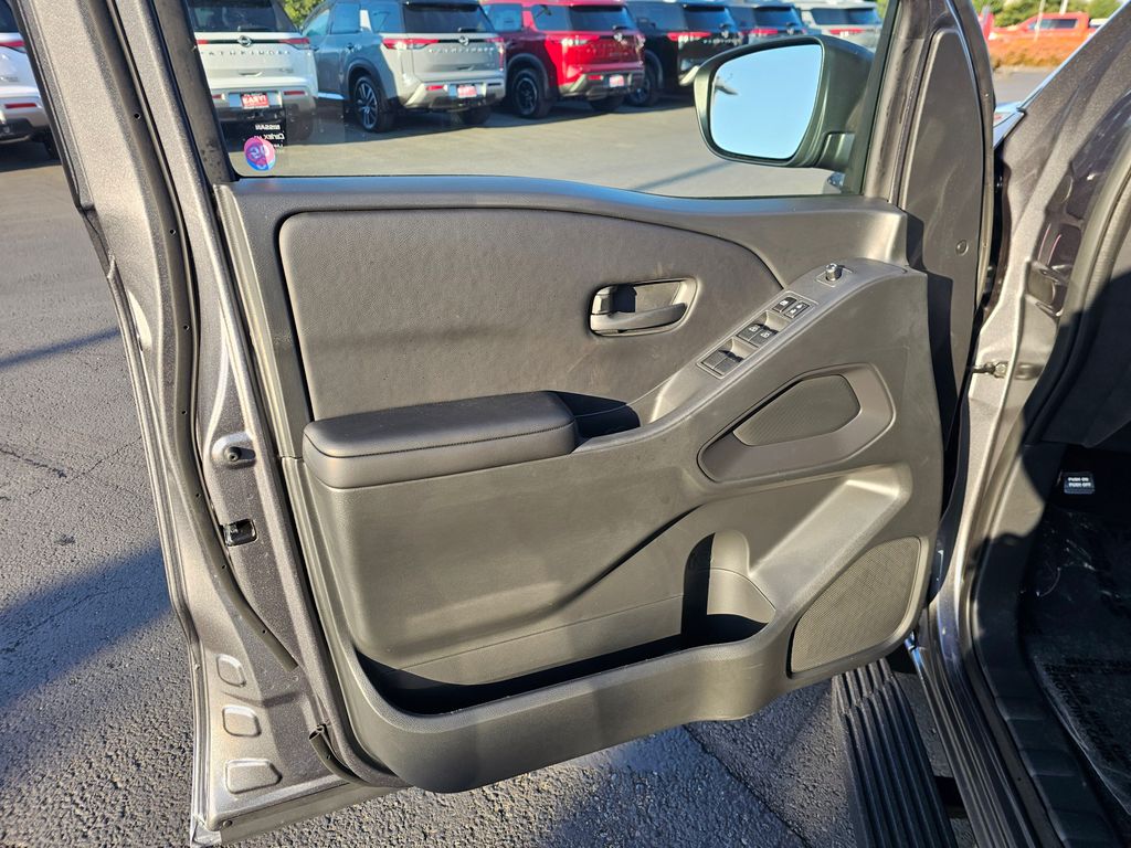 2026 Nissan Frontier SV - Photo 23