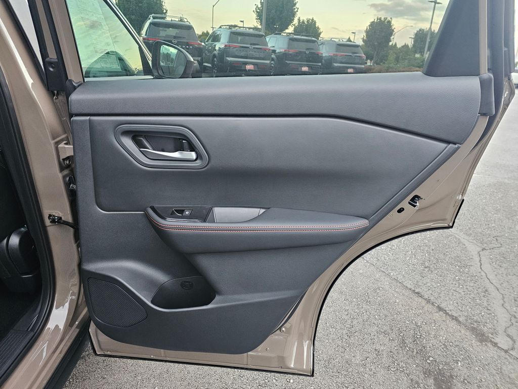 2026 Nissan Rogue Rock Creek - Photo 14