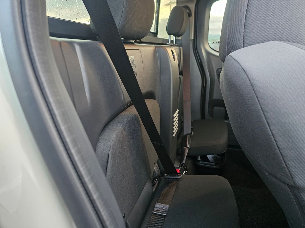2026 Nissan Frontier S - Photo 15