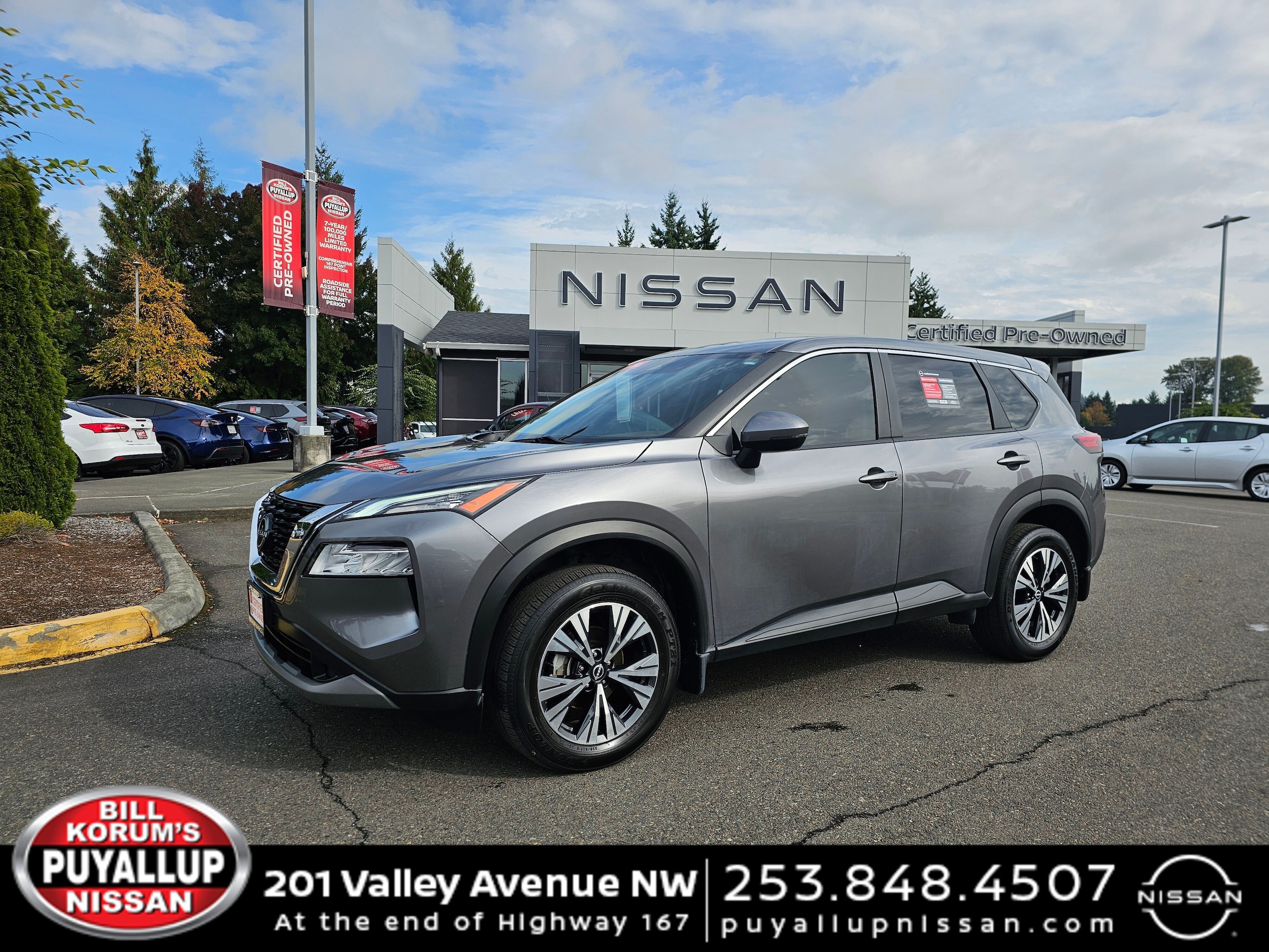 2023 Nissan Rogue SV's photo