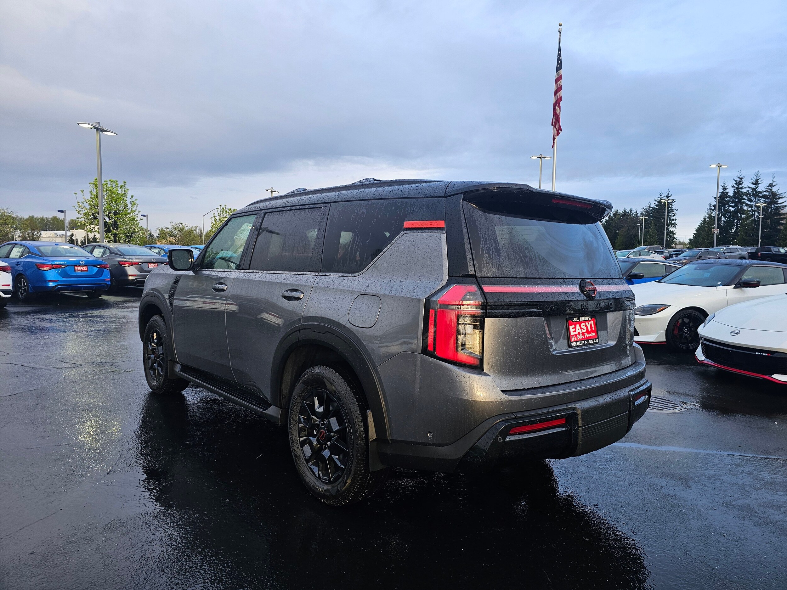 2025 Nissan Armada photo 3