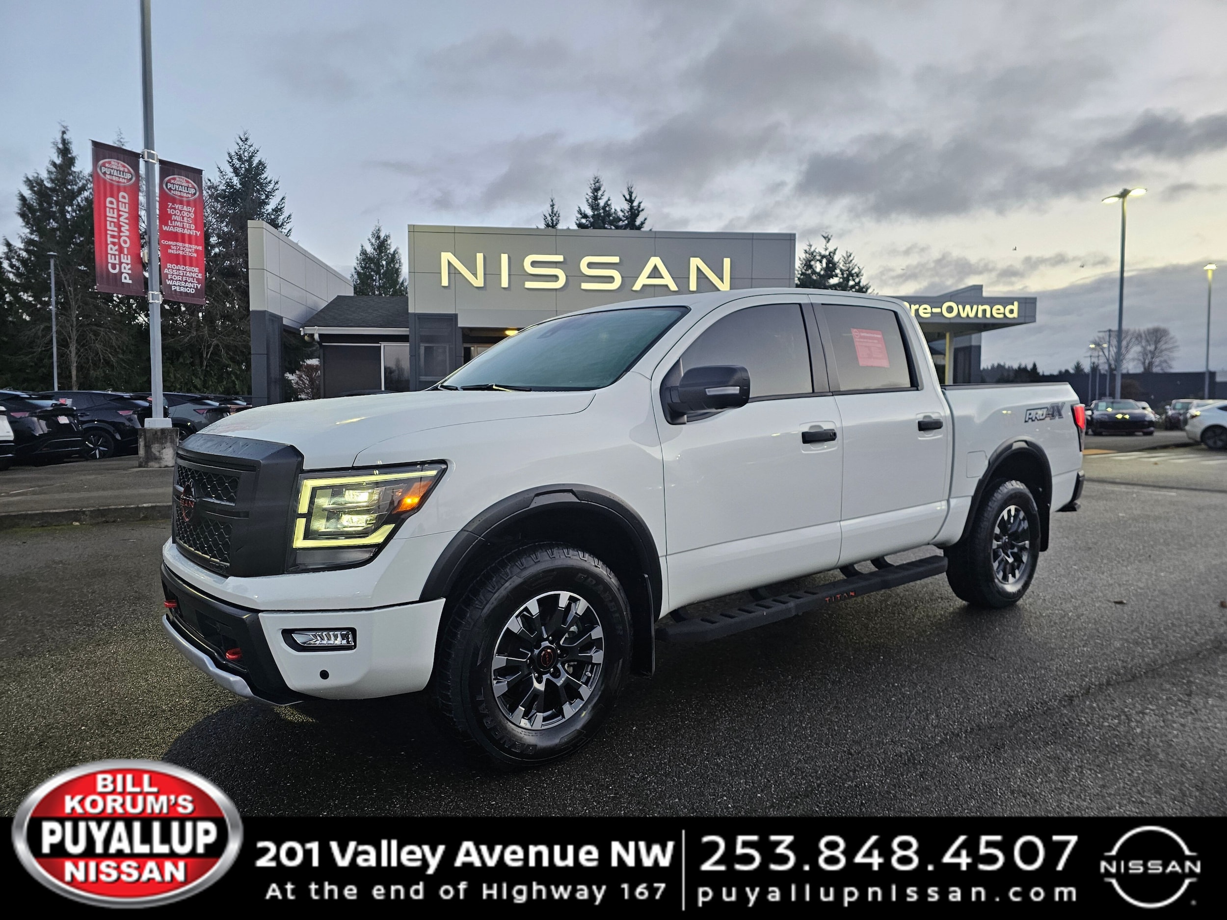 2024 Nissan Titan PRO-4X's photo