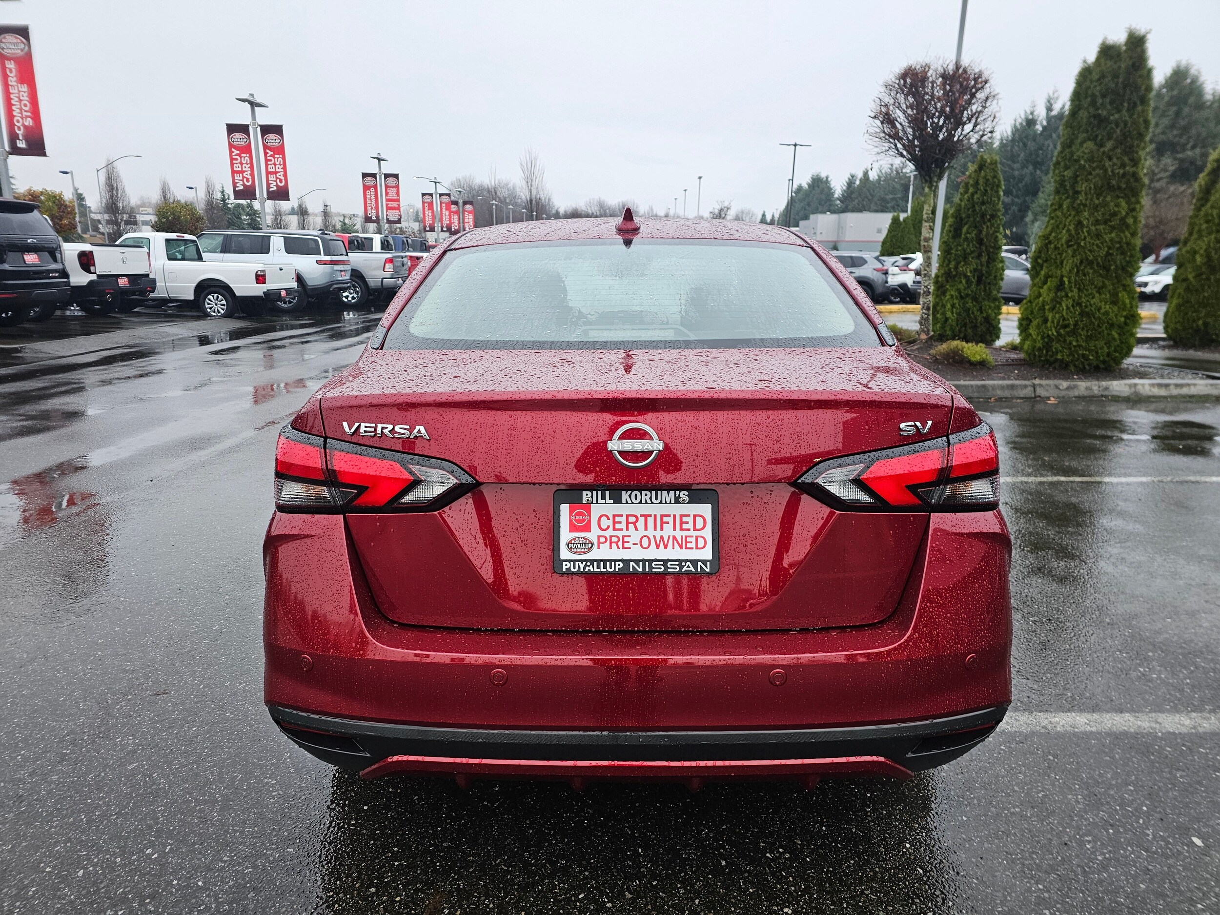 2024 Nissan Versa 1.6 SV photo 3