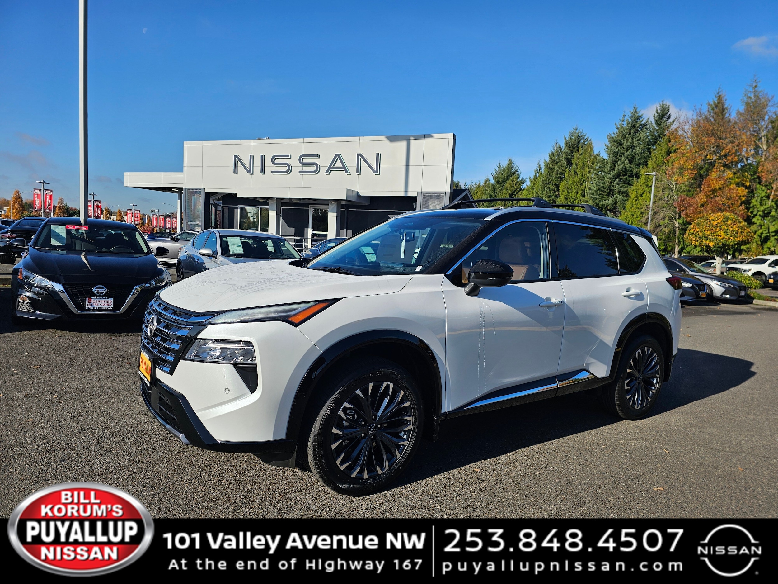 2026 Nissan Rogue Platinum's photo