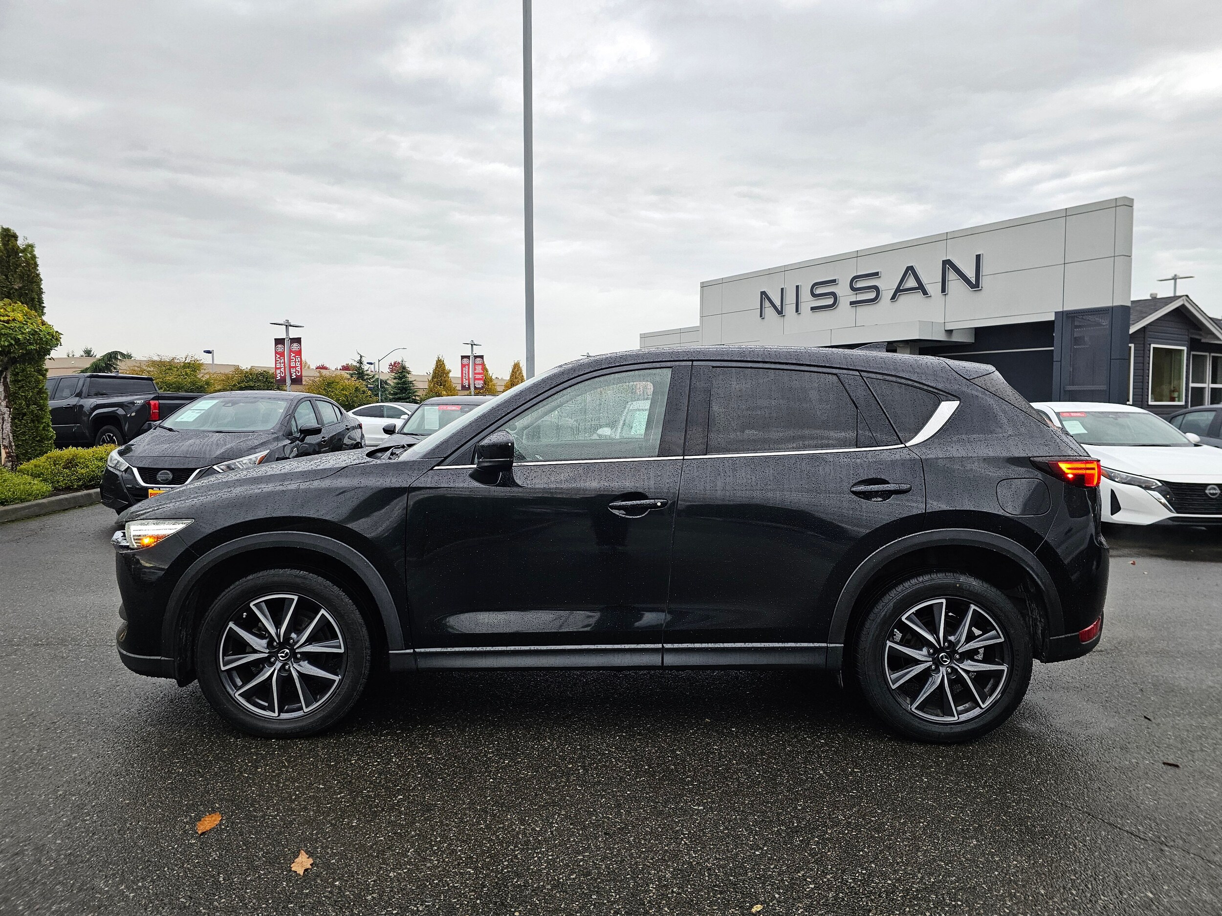 2018 Mazda CX-5 Grand Touring photo 2