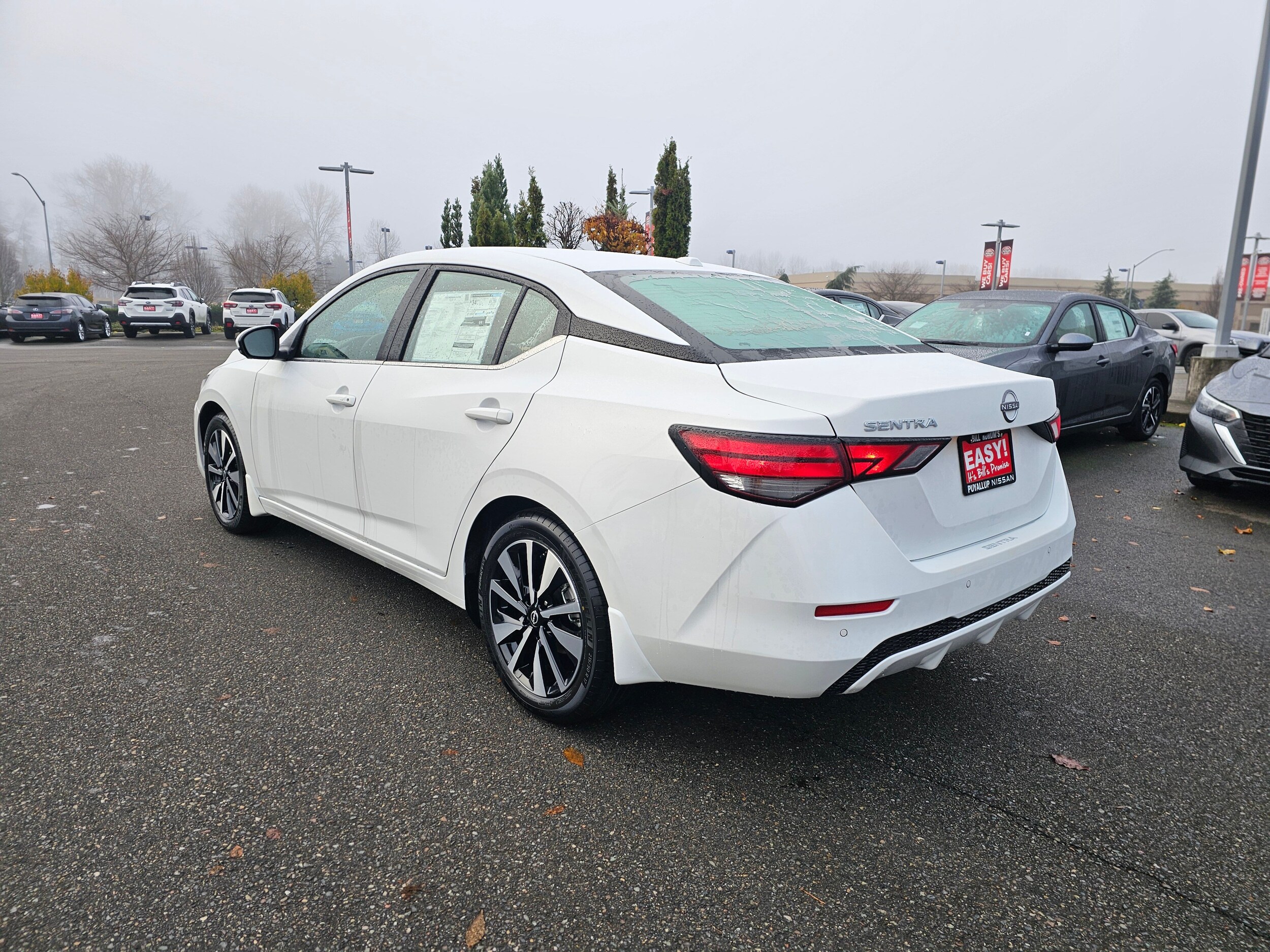 2025 Nissan Sentra SV photo 3