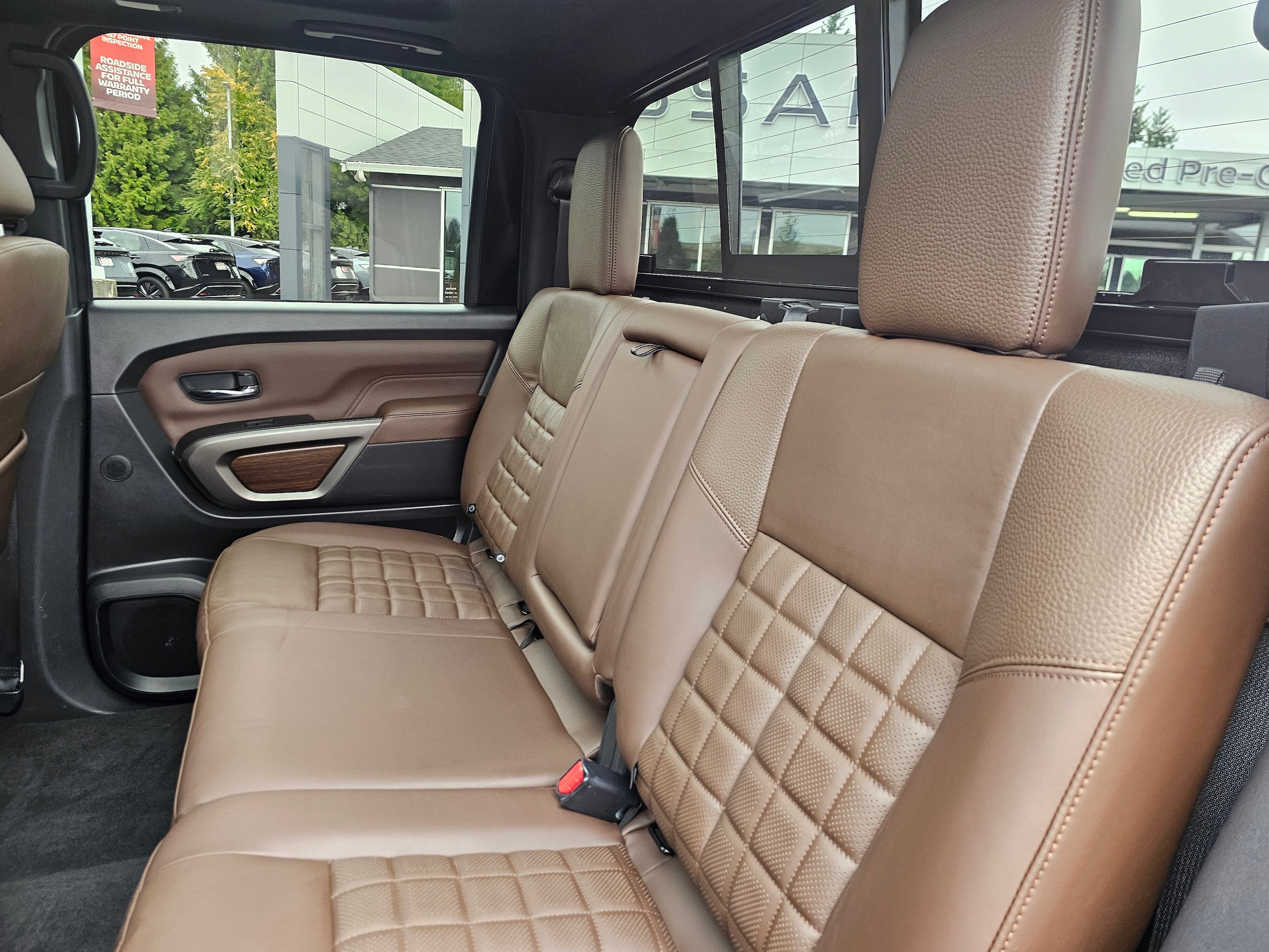 2024 Nissan Titan Platinum Reserve - Photo 22